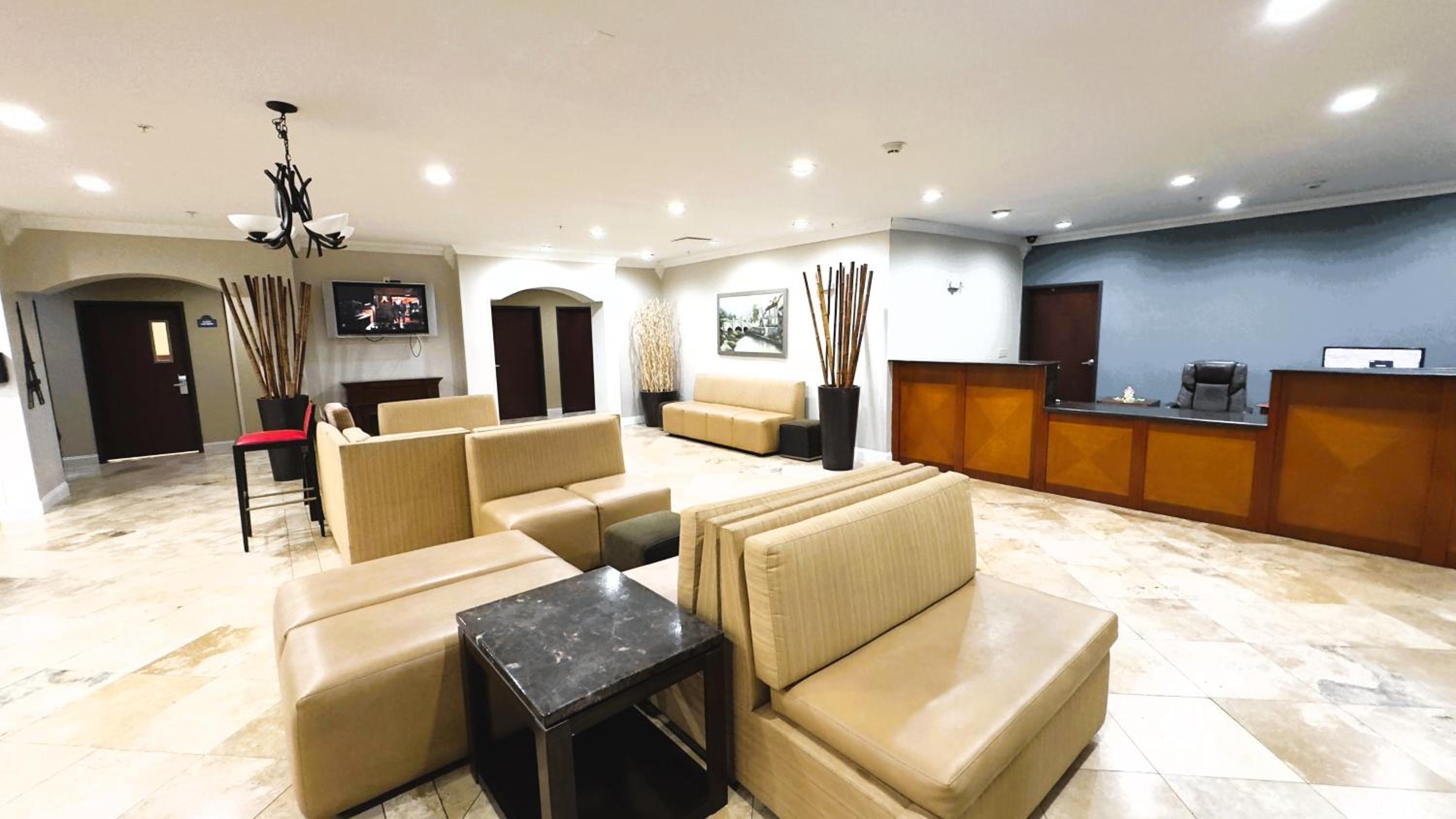 McAlester Vacations - McAlester Inn and Suites - Property Image 10