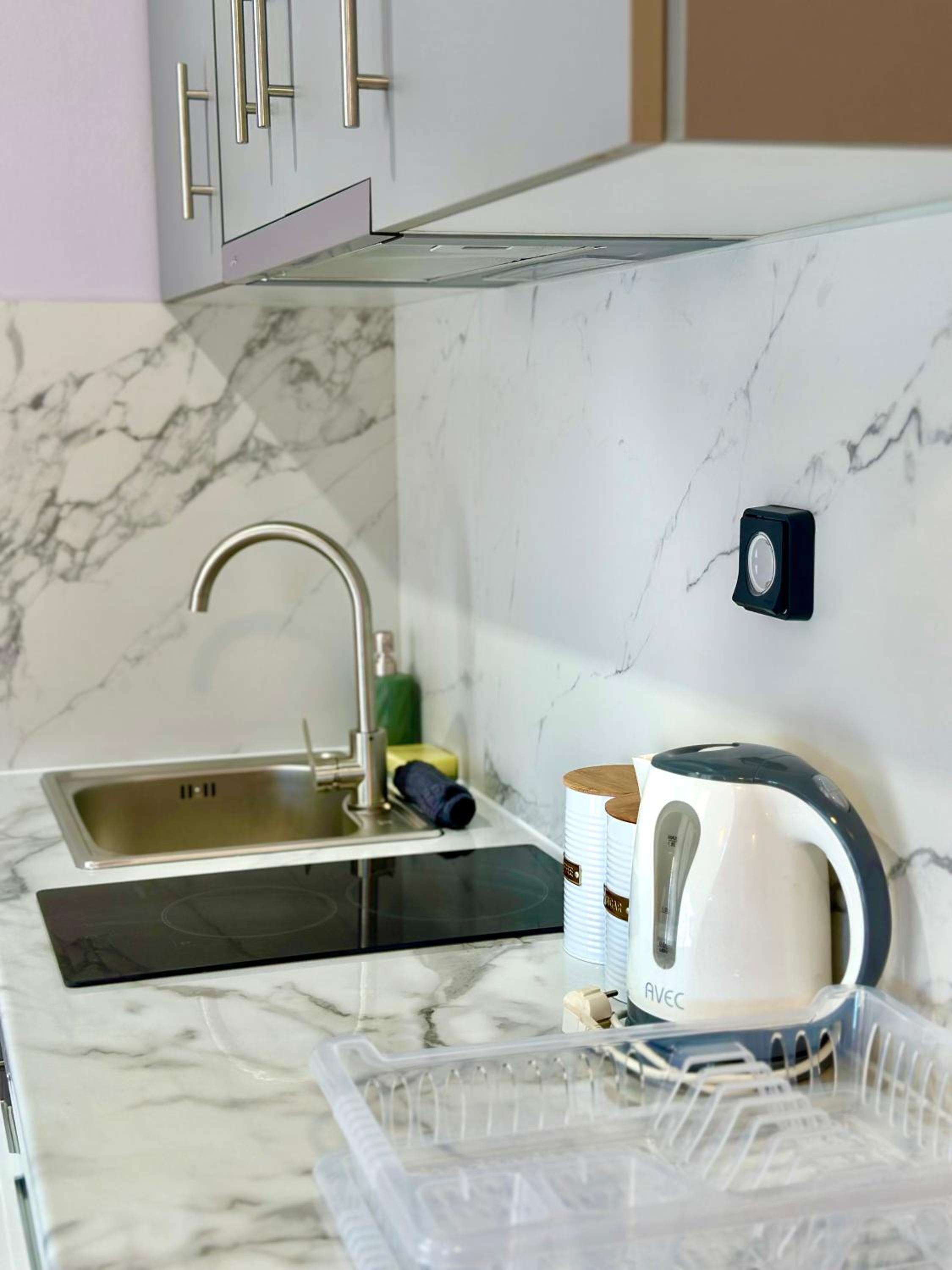 Anemos Studios & Apartments