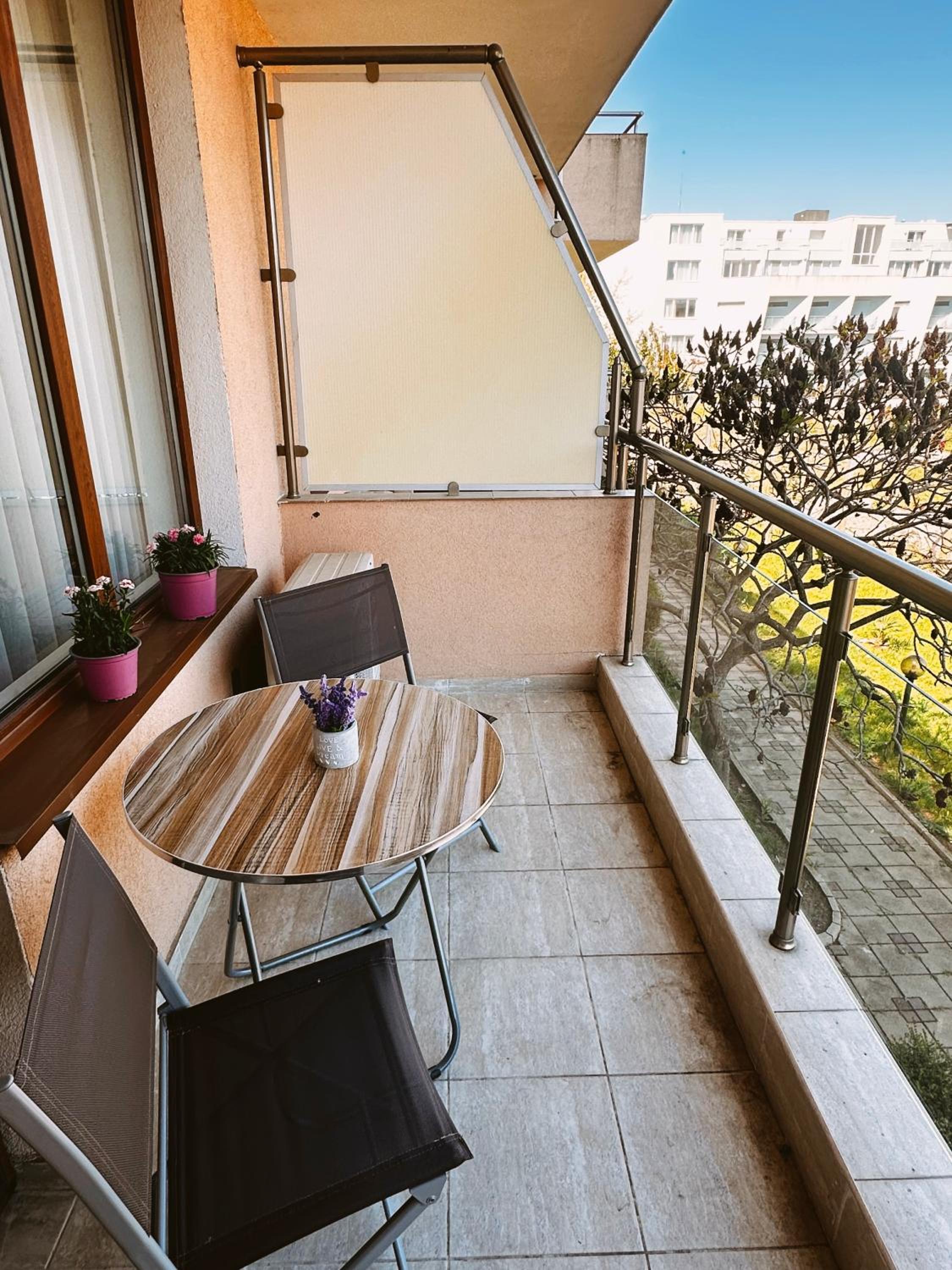 Villa Mare Apartments view 4