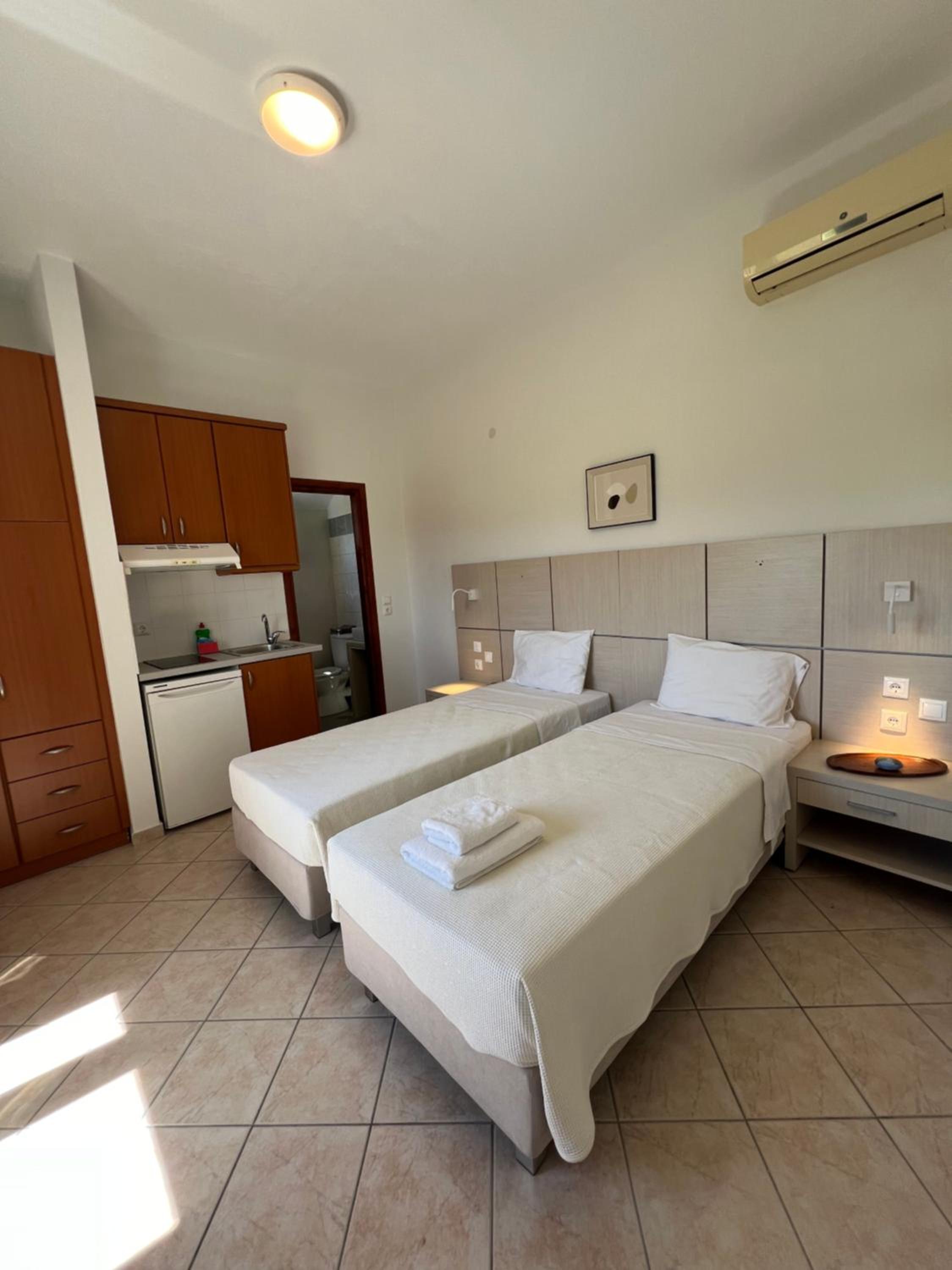Naftilos Rosmarinus Apartments