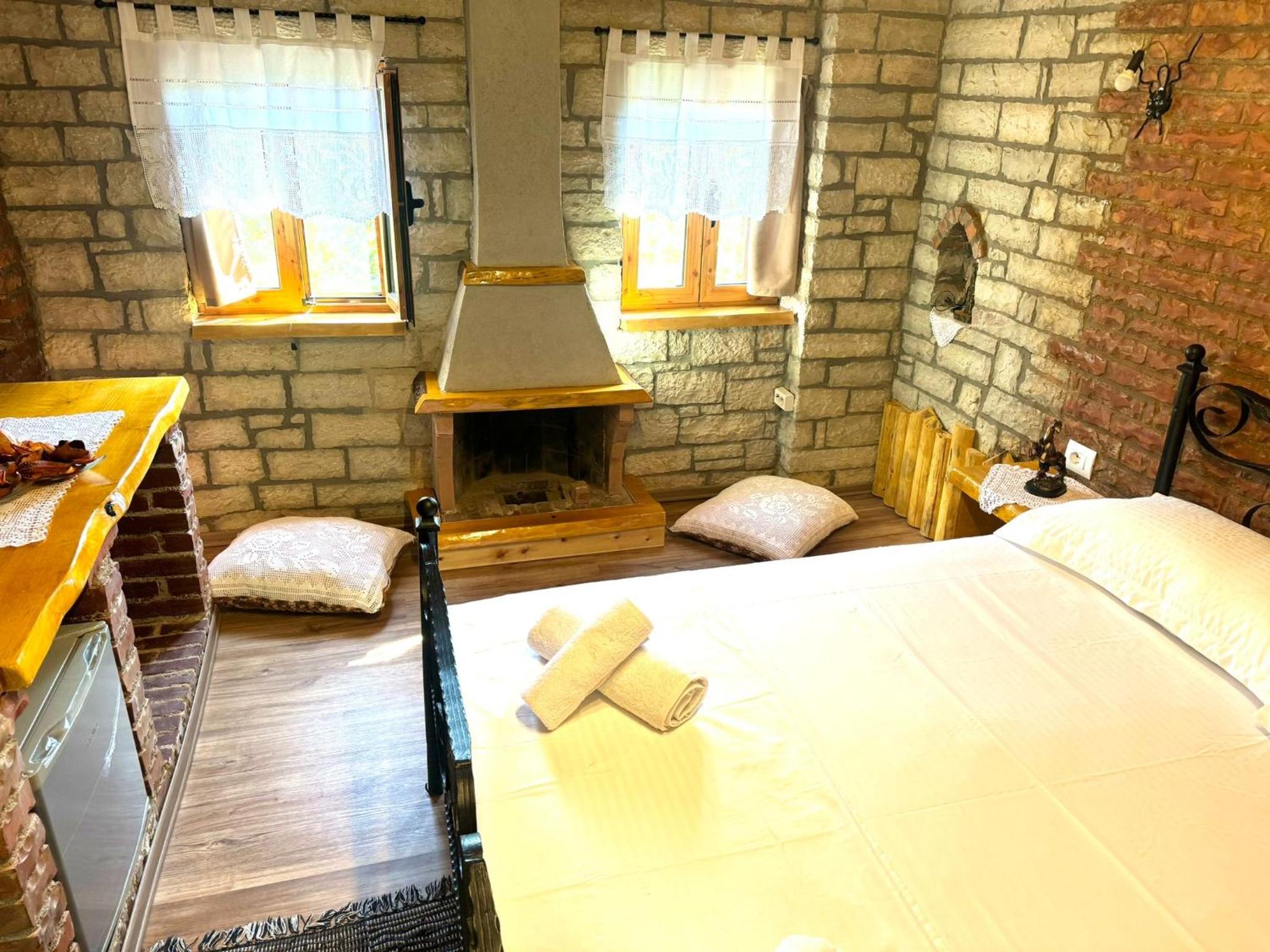 Villa Muzhaqi