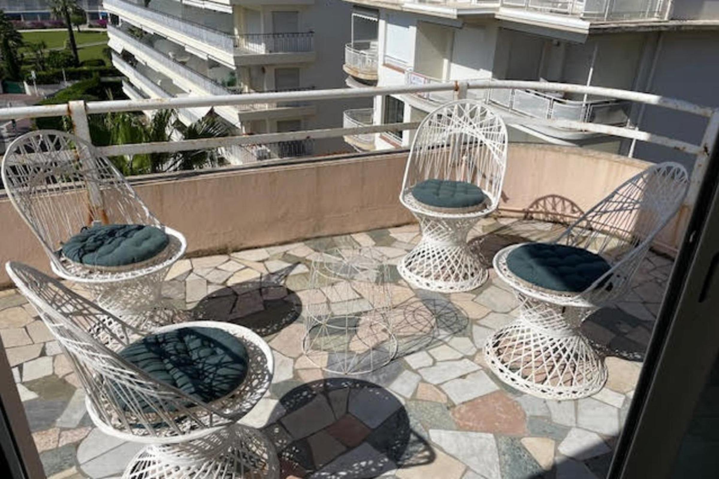 Nice Flat With Terrace On The Croisette view 2