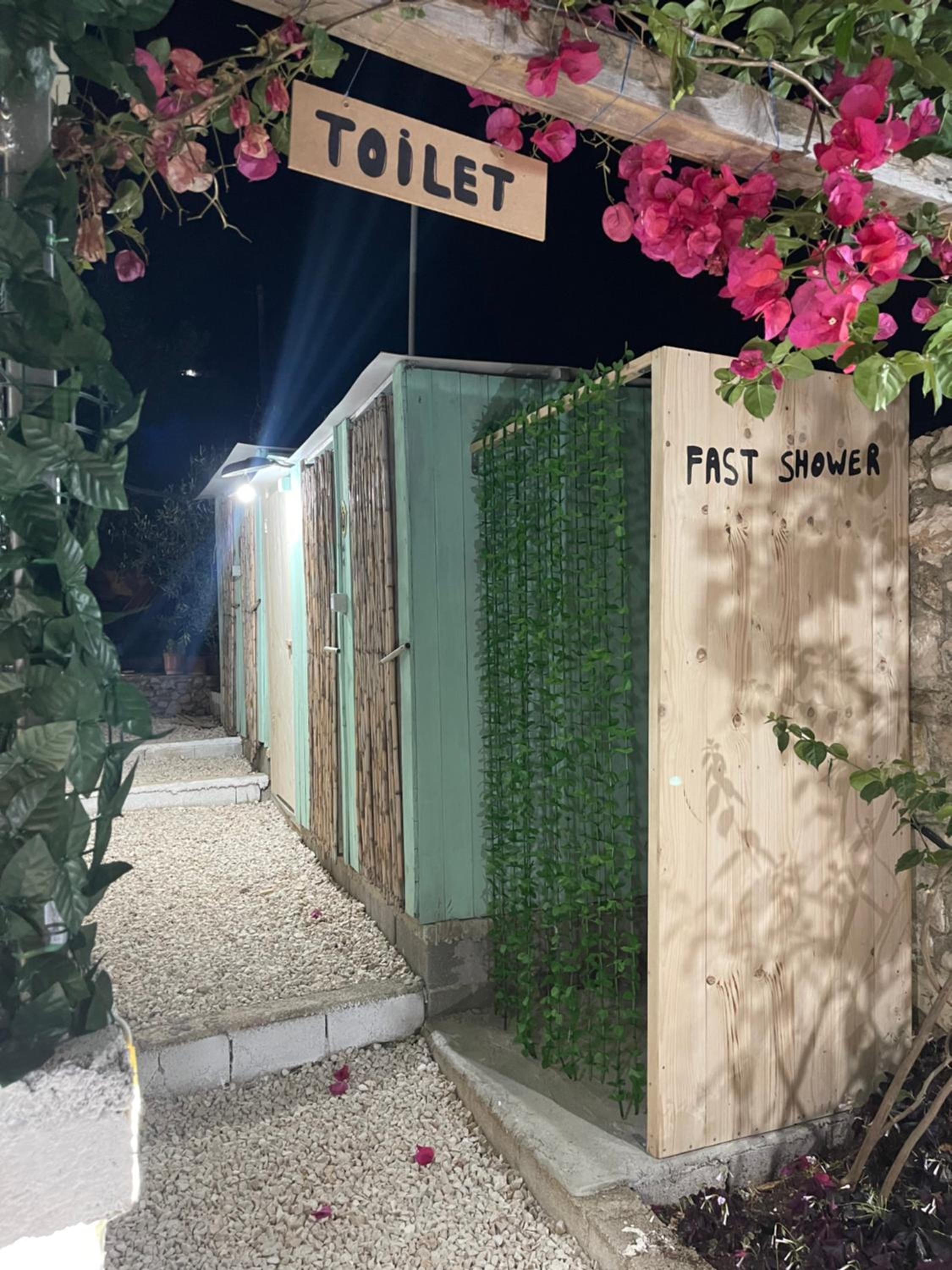Camping Albania-Secret Village Den