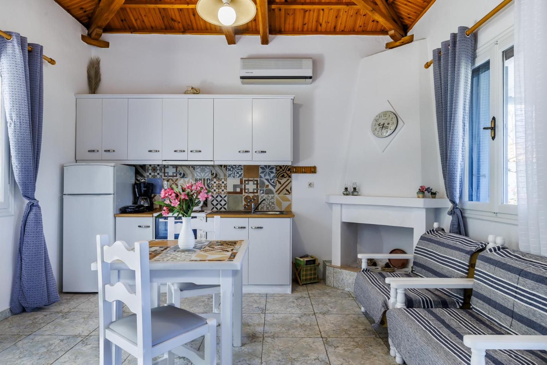 Anesis Apartment 2 photo 4