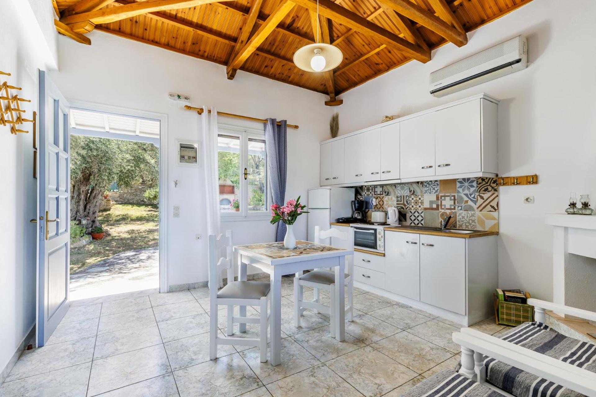 Anesis Apartment 2 photo 3