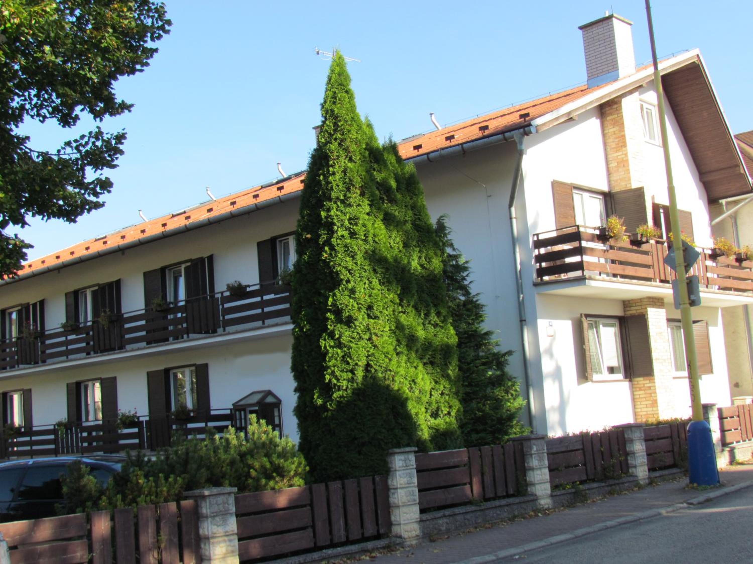Hotel Penzion Iris - Image 1