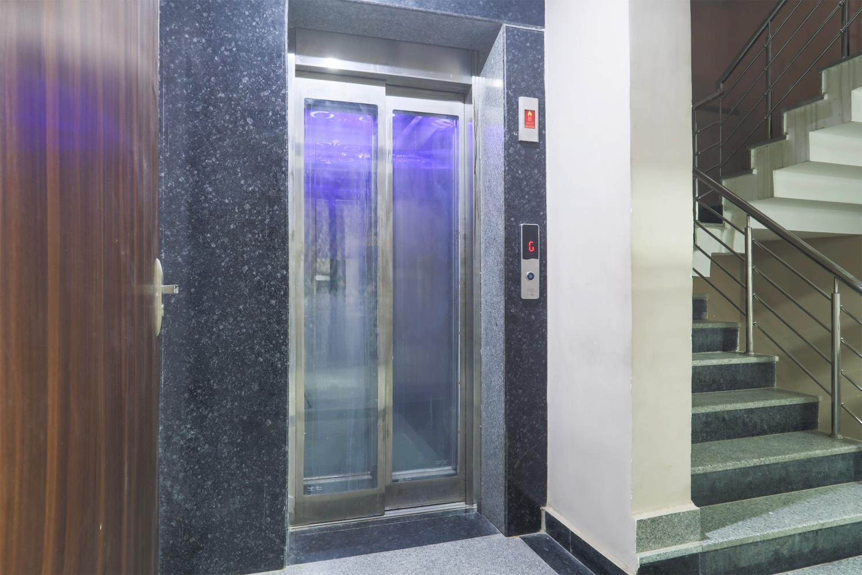 Gurgaon Vacations - FabHotel Bliss Premium - Property Image 19
