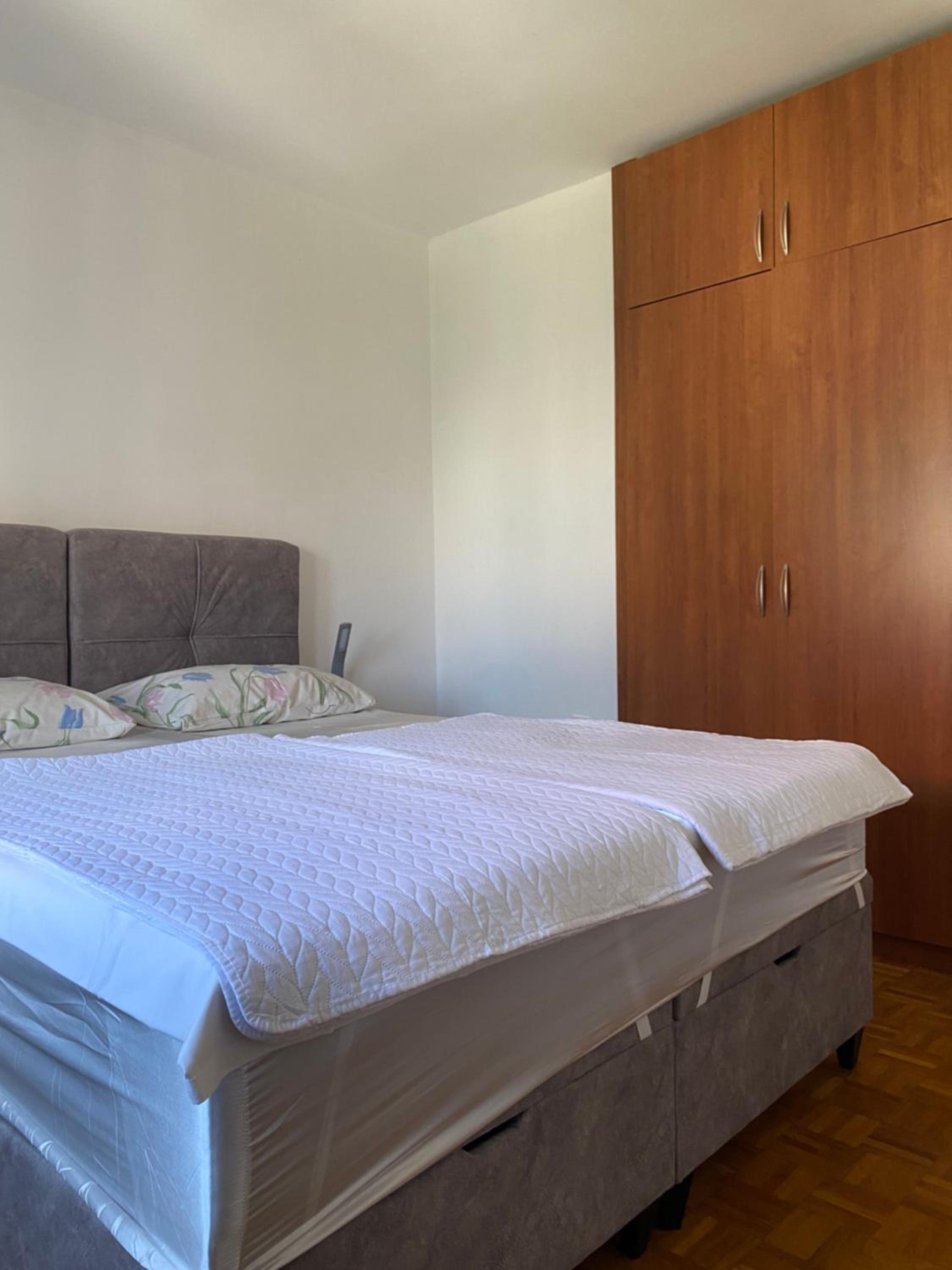 Apartments Zara view 4