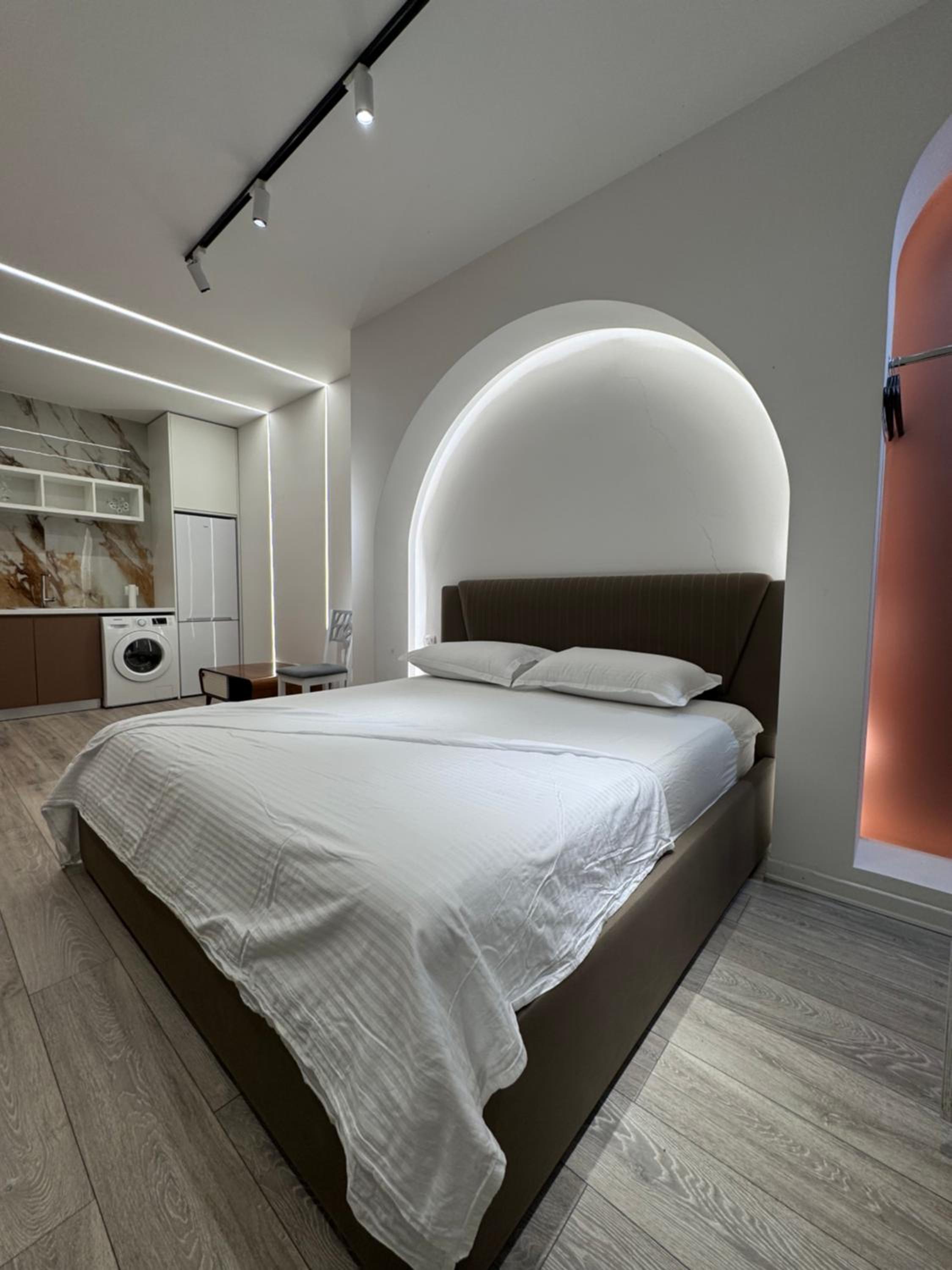 Dior Luxury Apartment photo 3