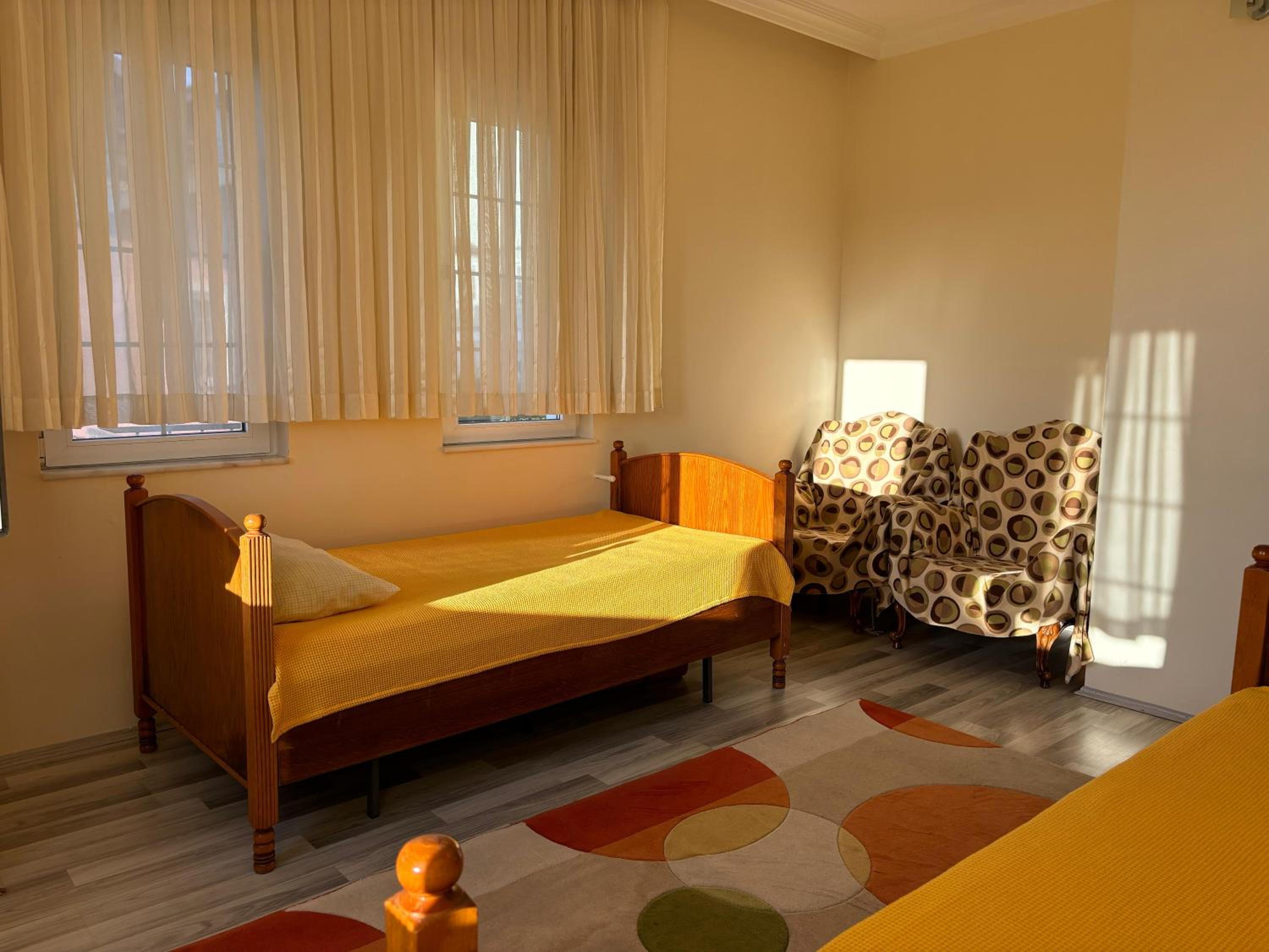 Photo 42