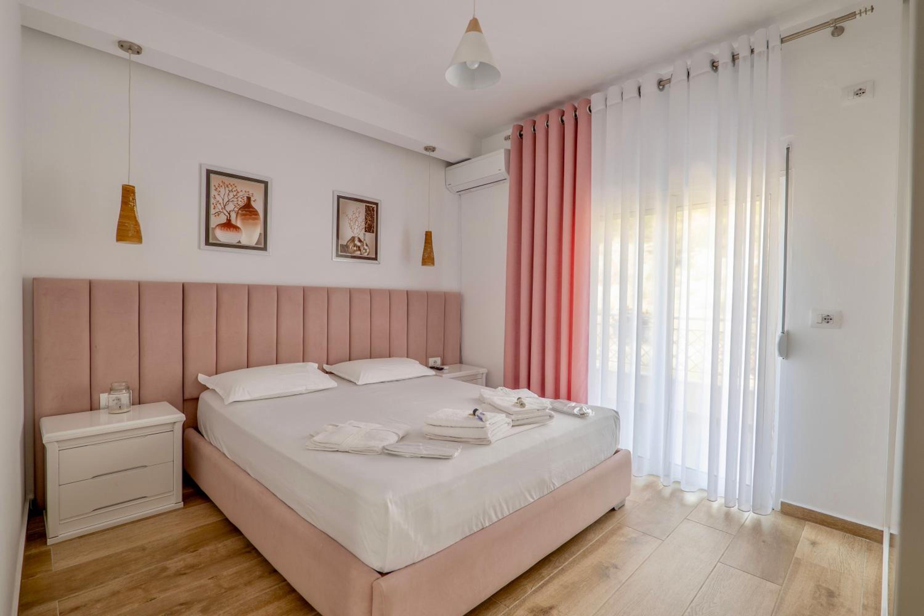 Eleni Guest House
