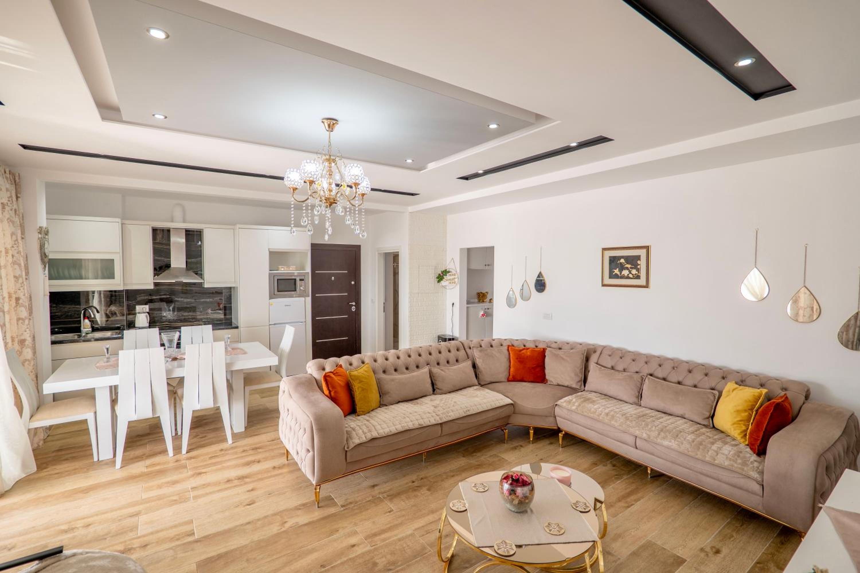 Eleni Guest House