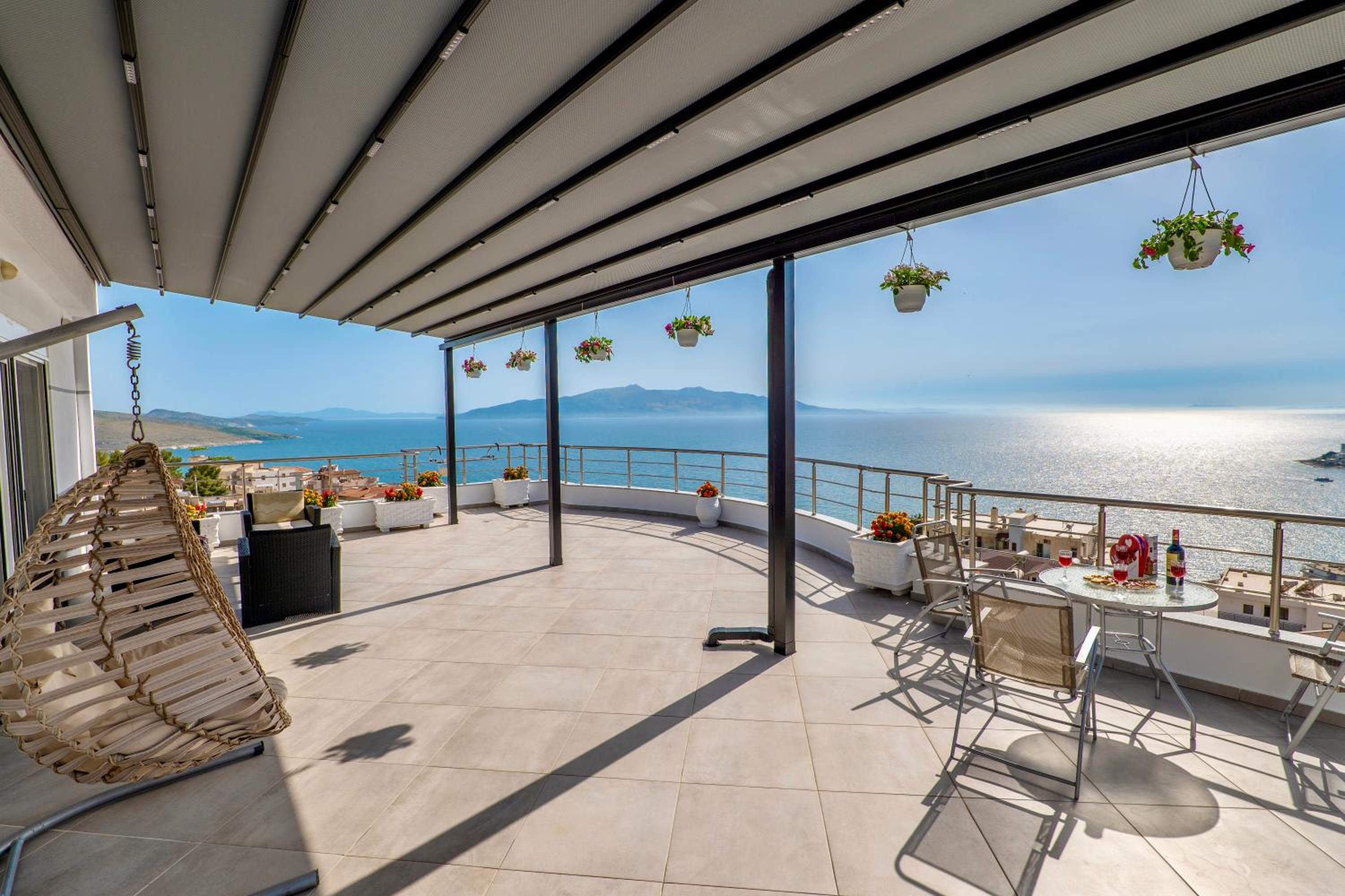 Eleni Guest House