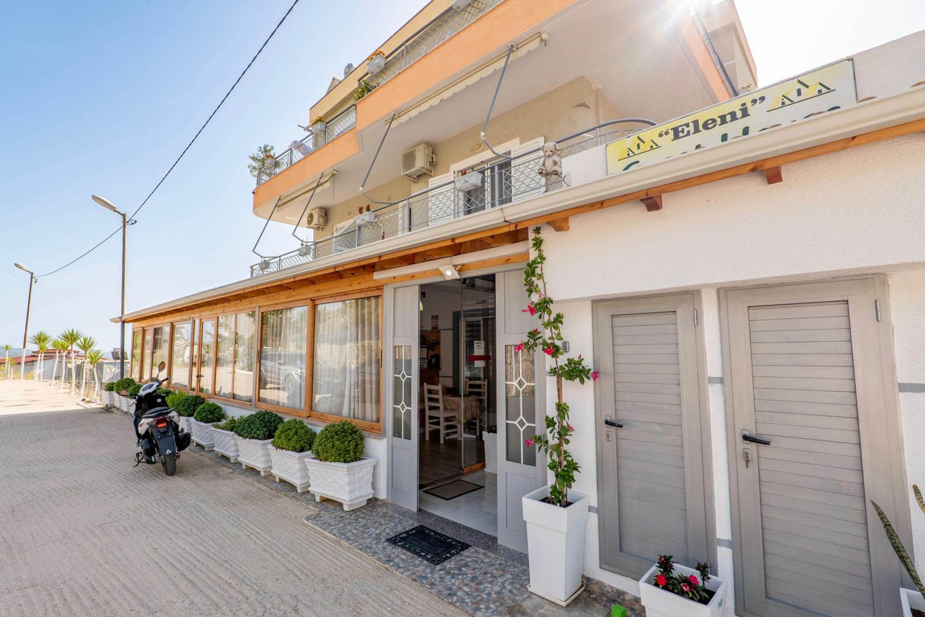 Eleni Guest House