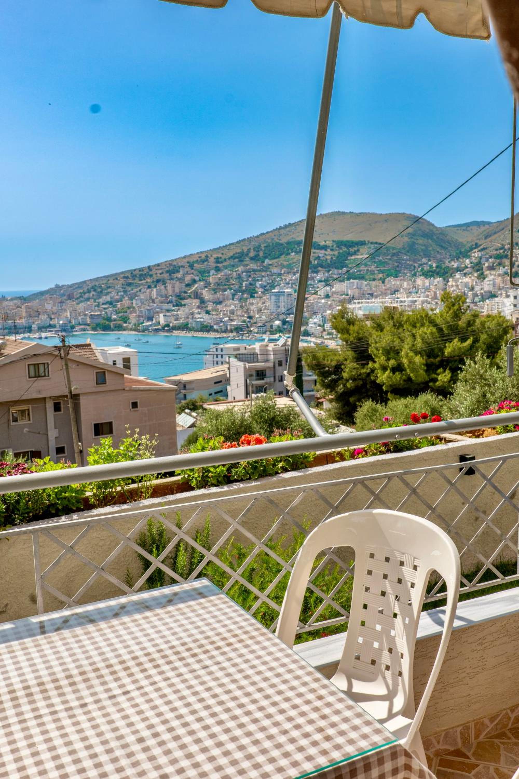 Eleni Guest House