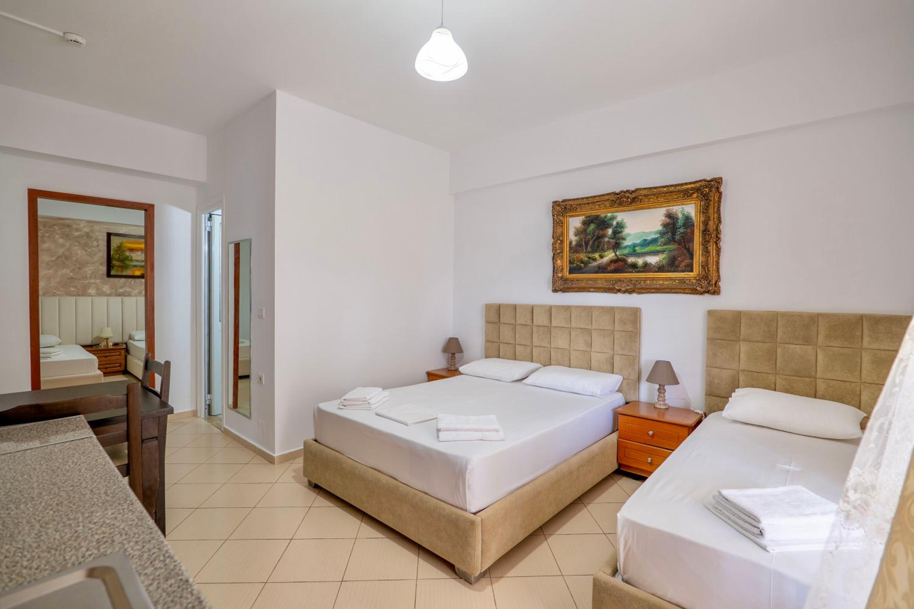 Eleni Guest House