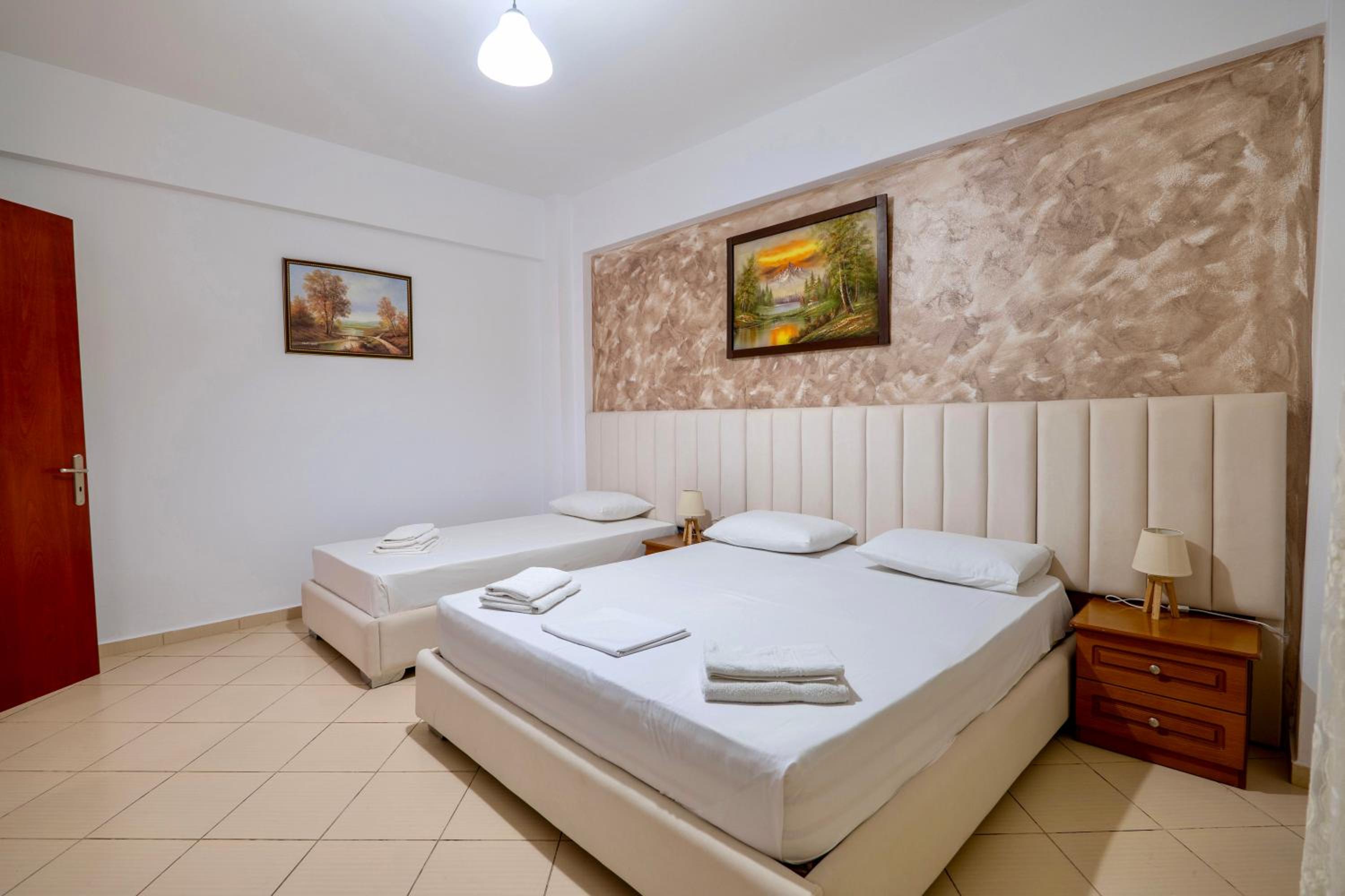 Eleni Guest House