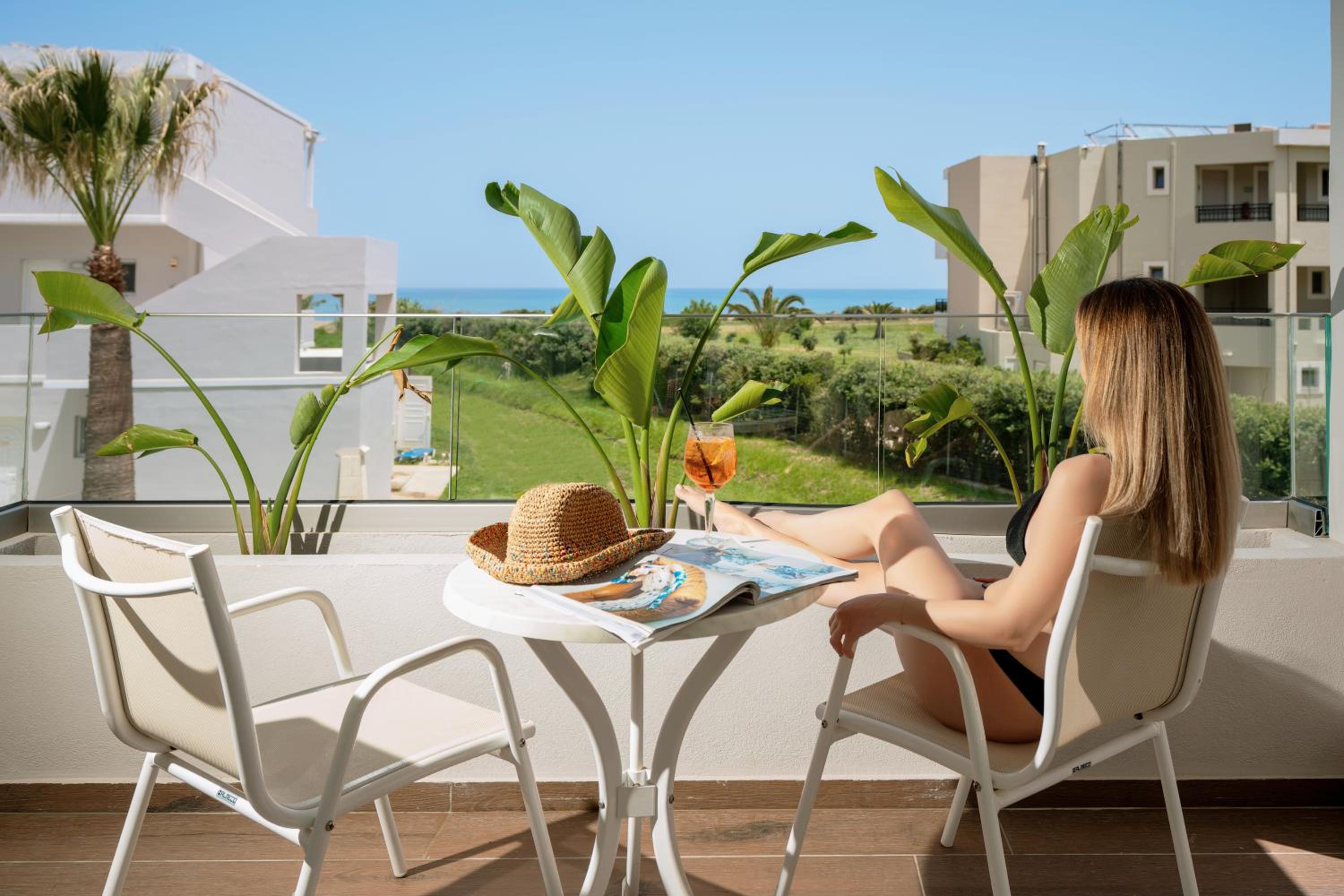 Delfina Tropic Beach