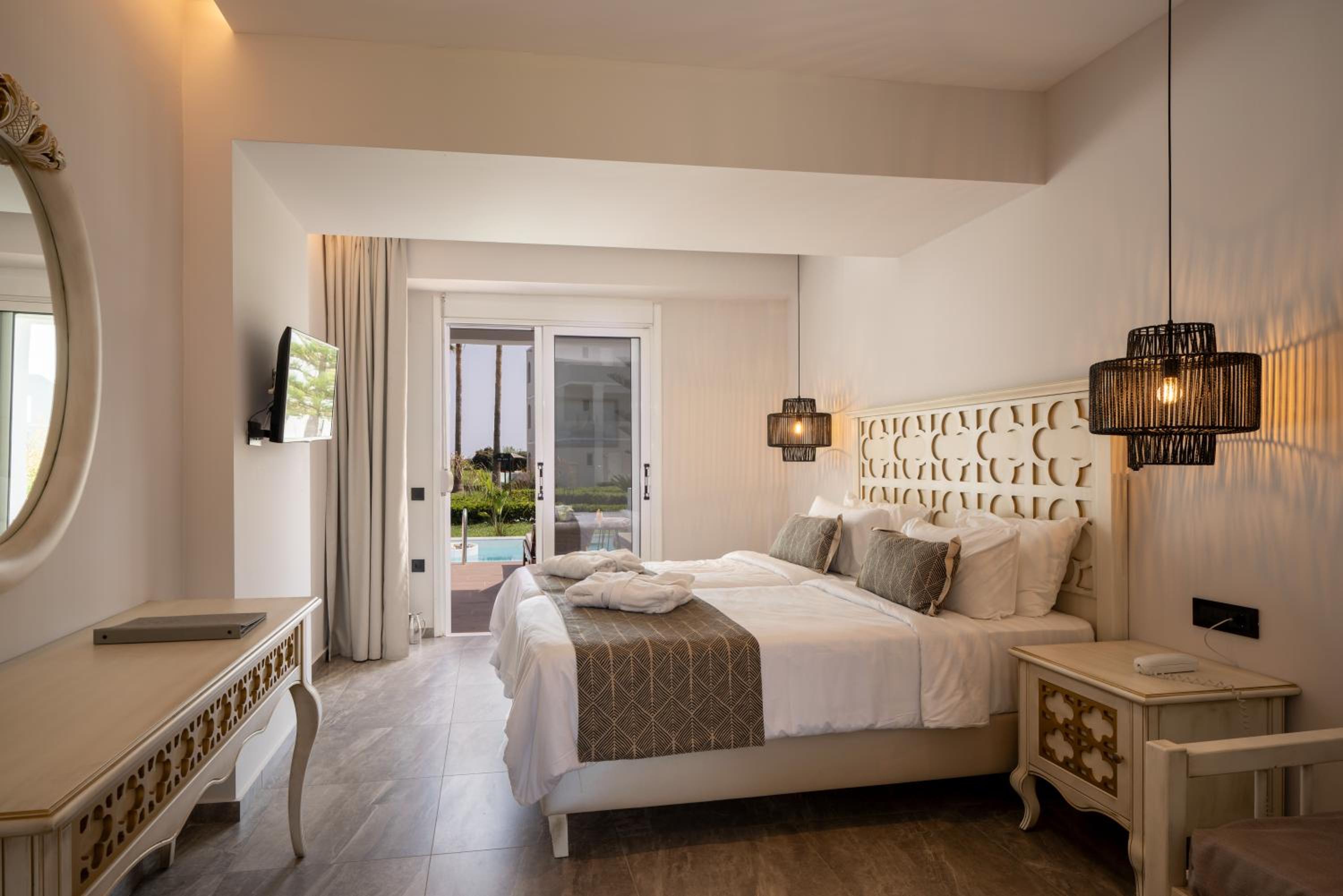 Delfina Tropic Beach