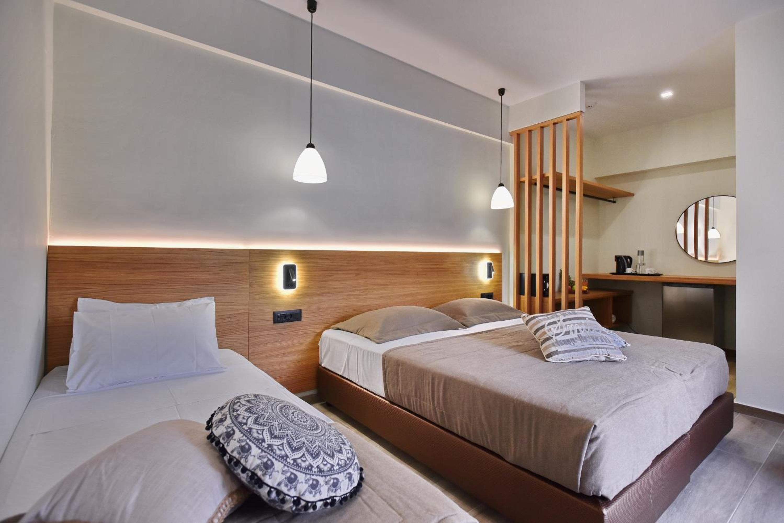 Dionisos Hotel