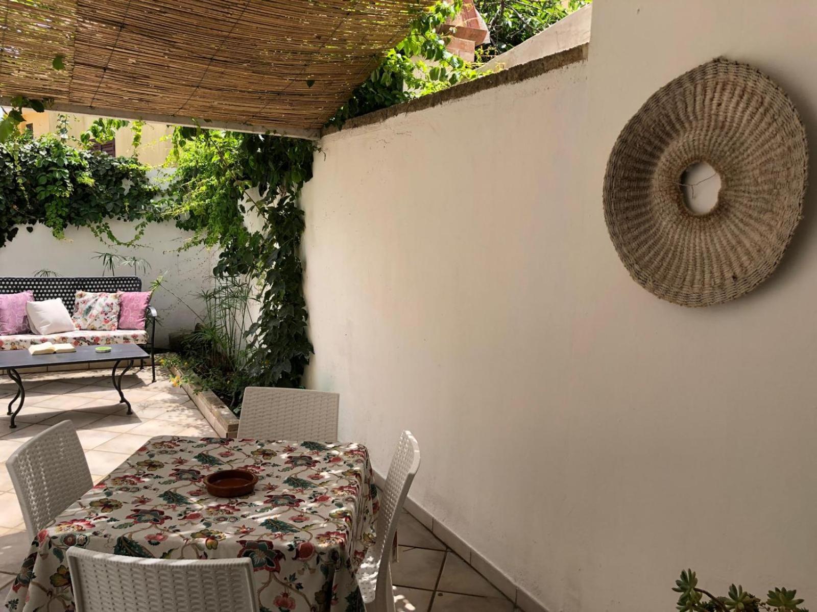 Lo Studio - Camilla's Guesthouse view 4