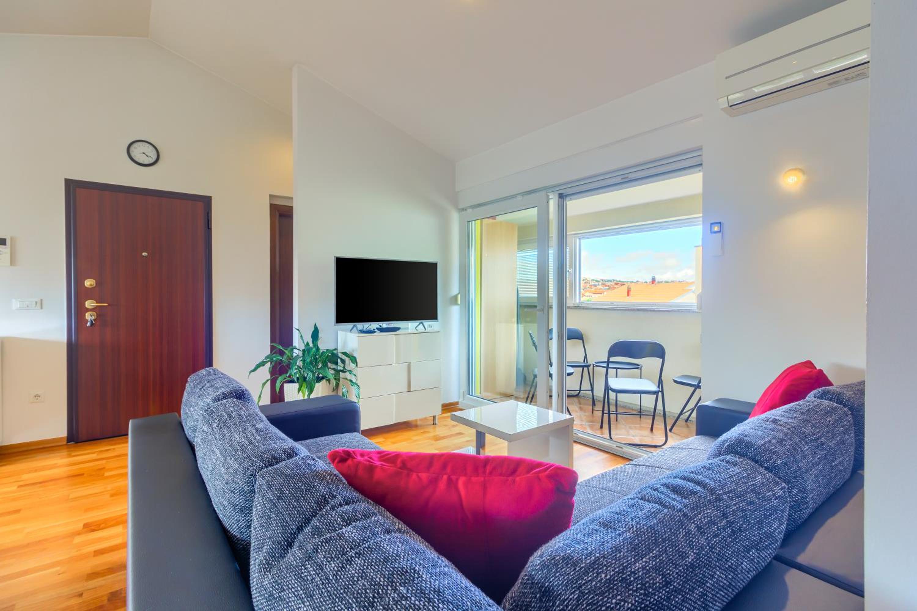 Apartments Zara view 5