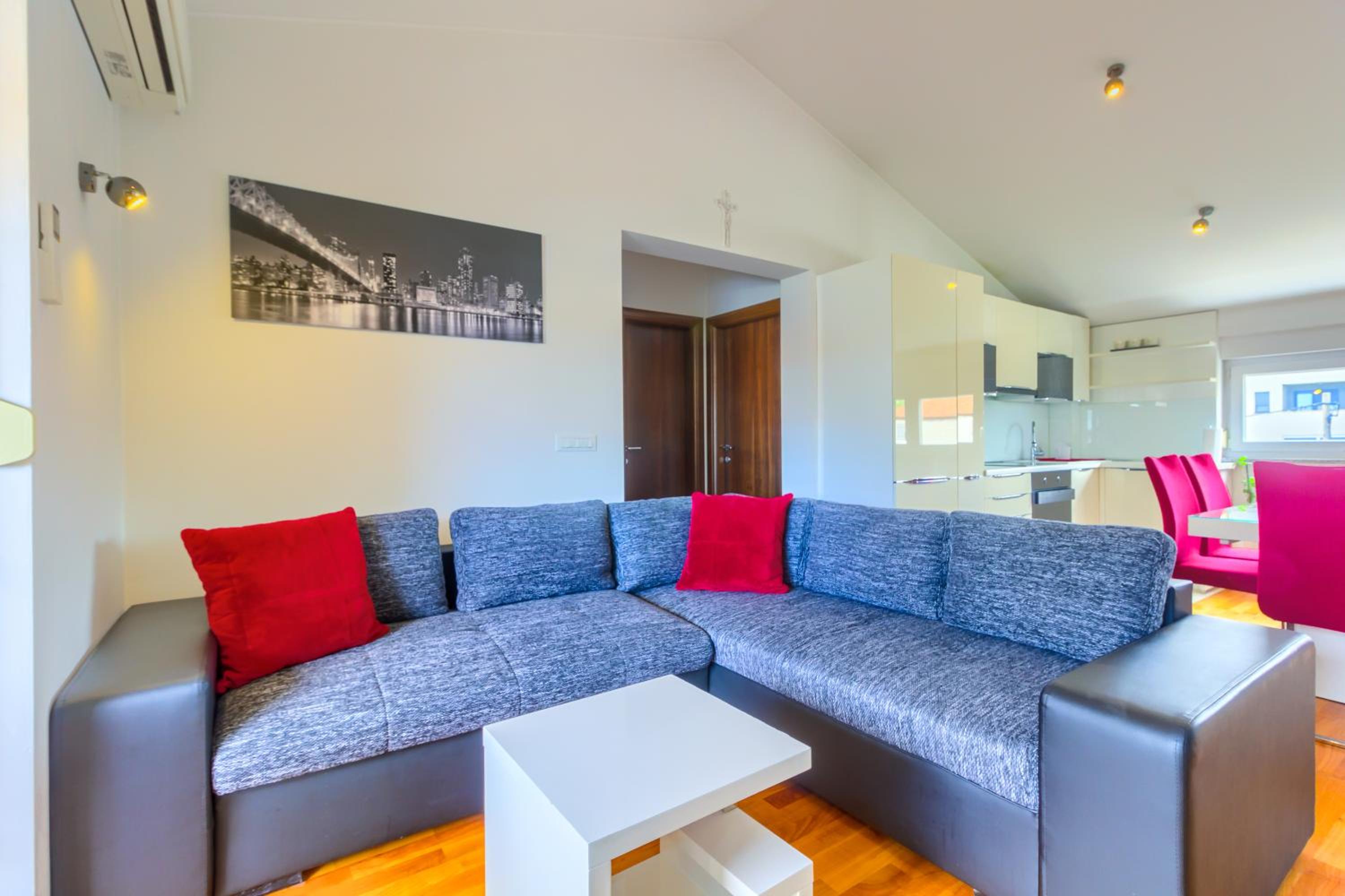 Apartments Zara view 3