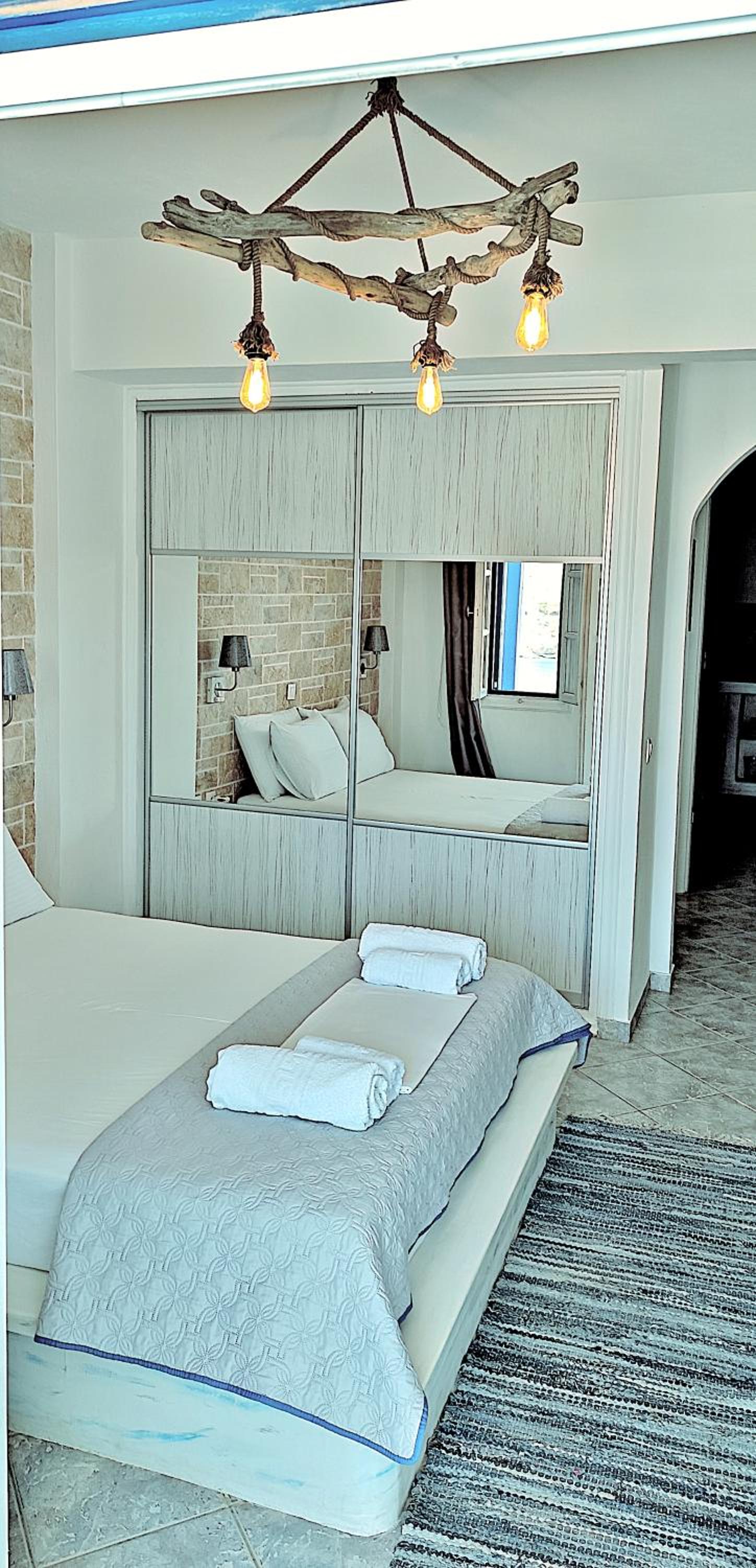 Enjoy Cyclades Studios & Suites view 5