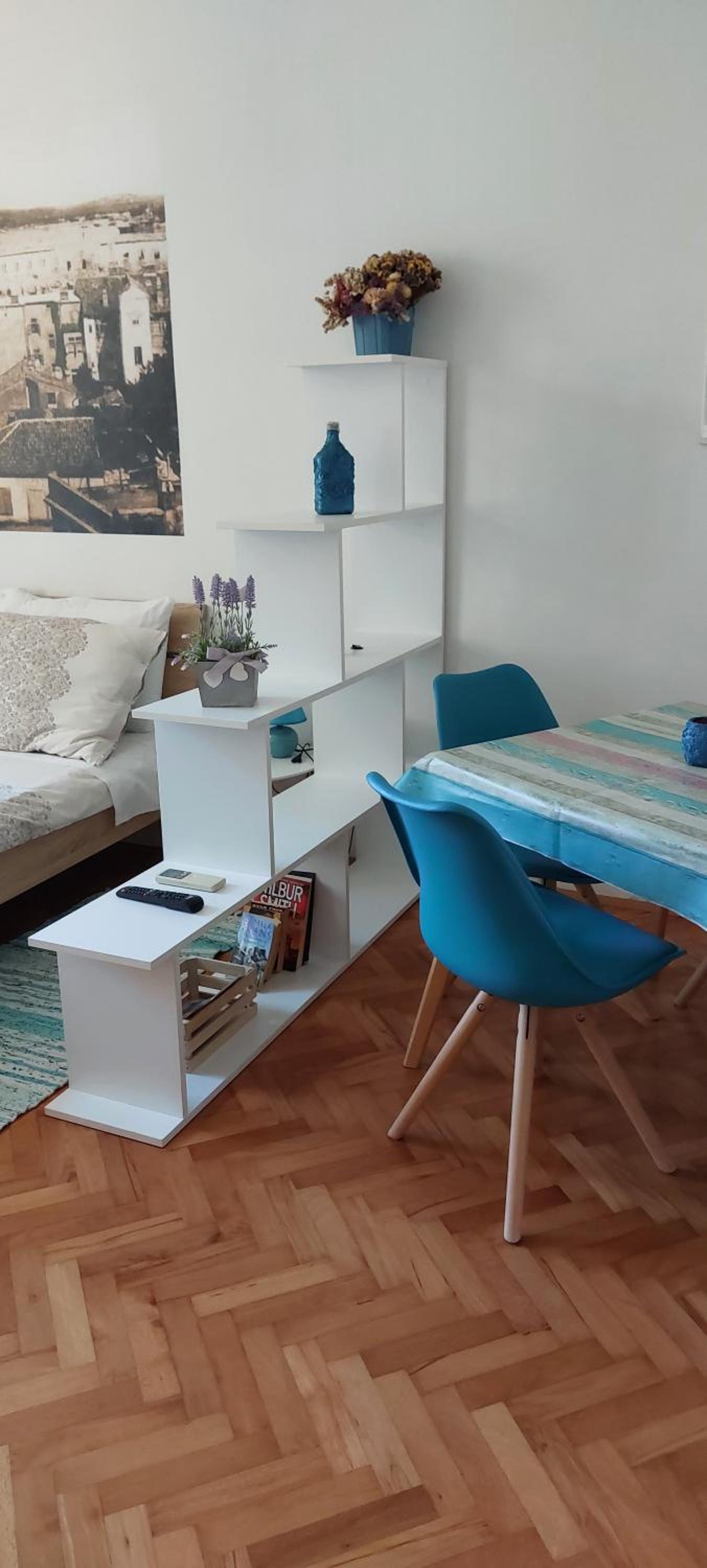 Colorita Studio view 3
