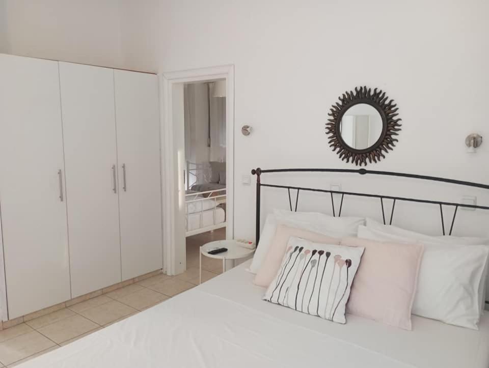 Olga Studios Apartment