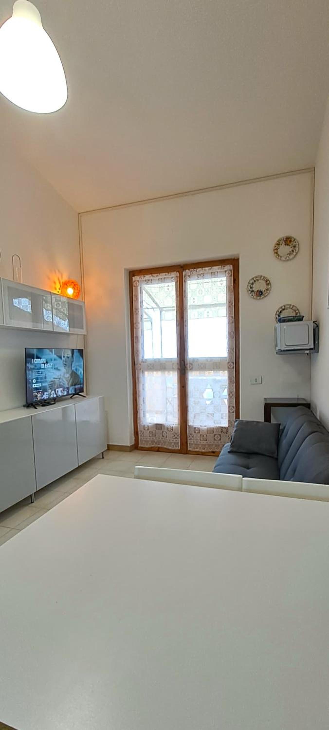 Indipendent apartment with a spectacular view view 4