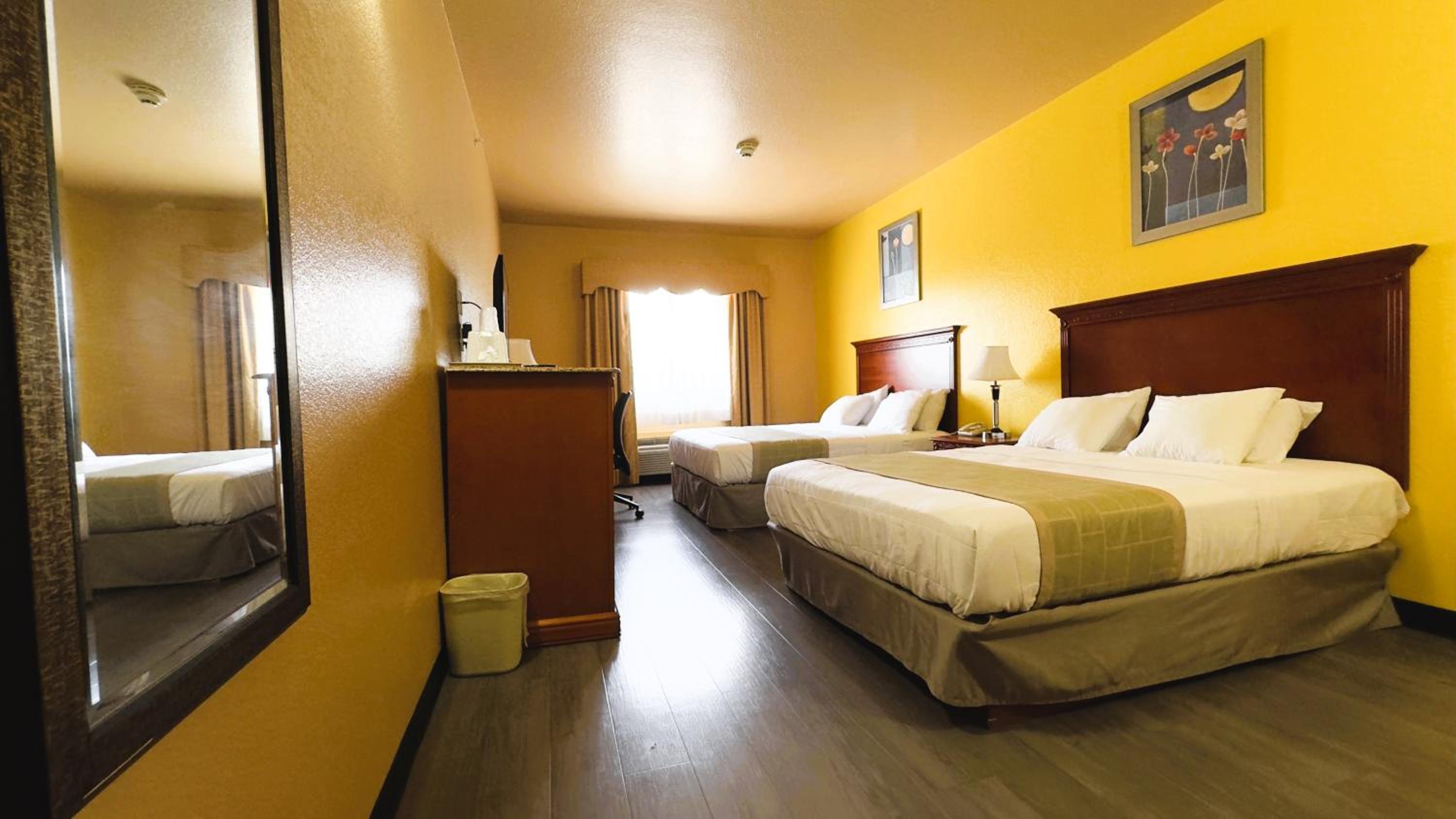 McAlester Vacations - McAlester Inn and Suites - Property Image 3