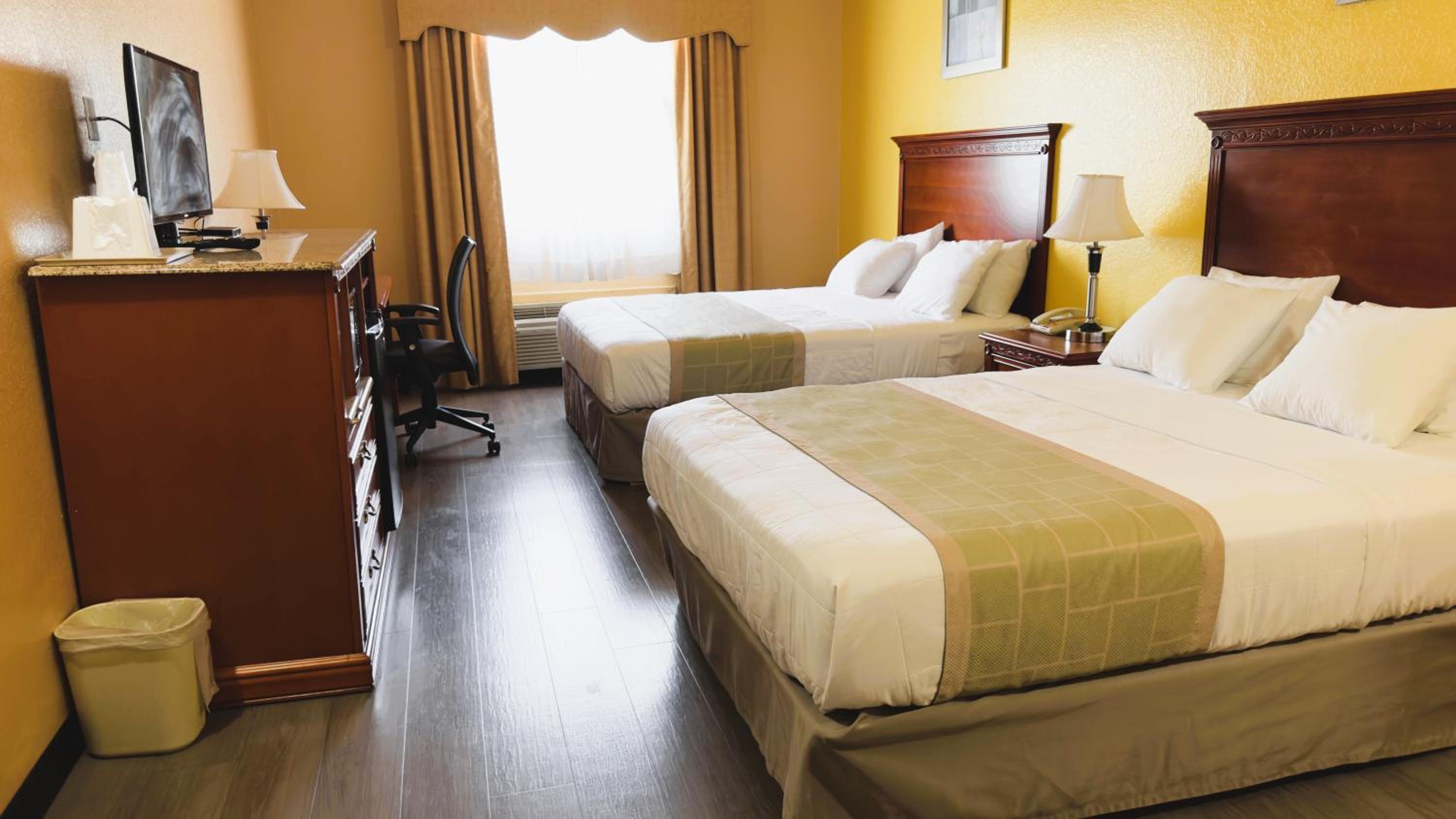 McAlester Vacations - McAlester Inn and Suites - Property Image 5