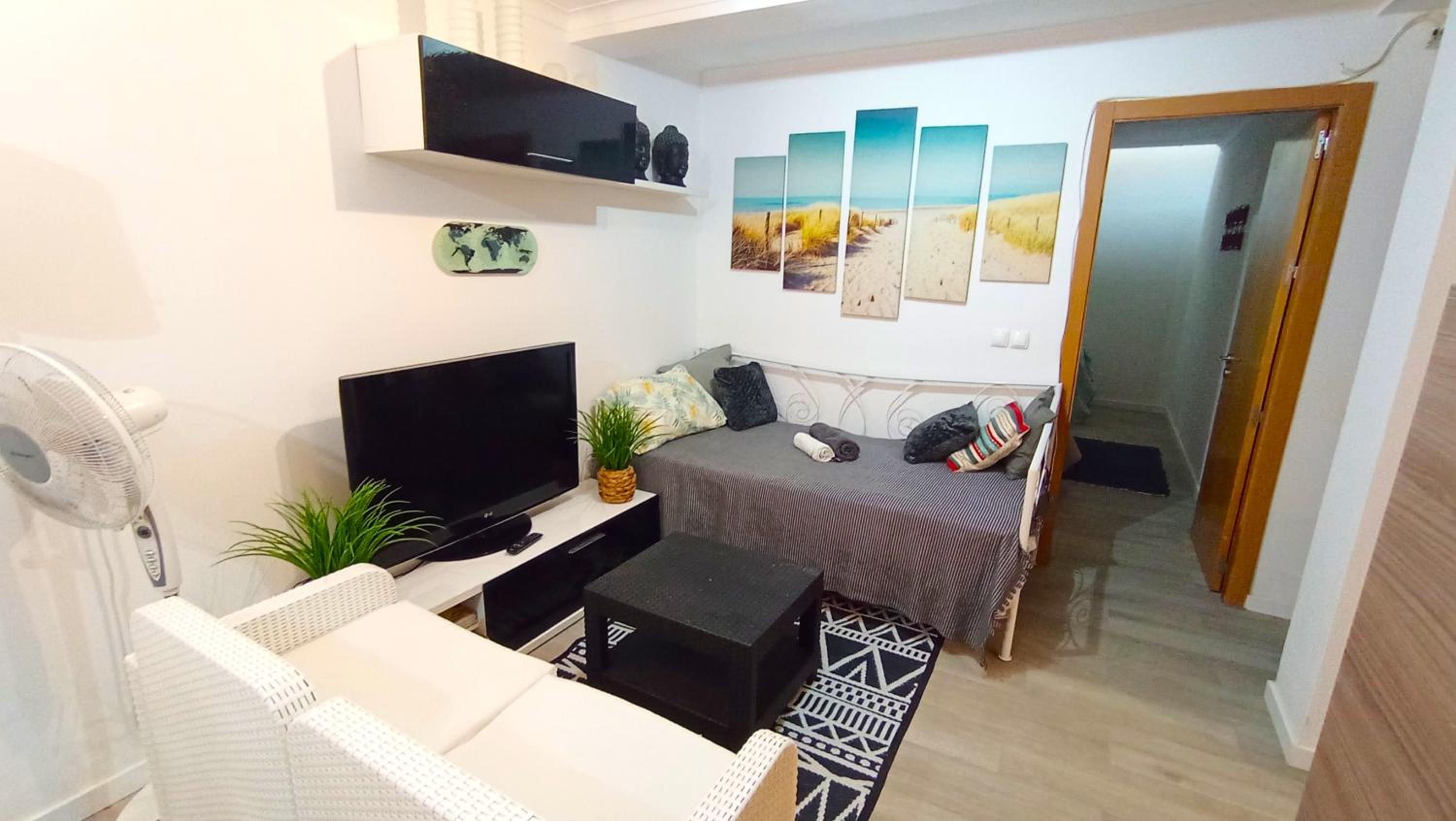 Sesimbra Sea Apartment Shared Pool & Beach view 5