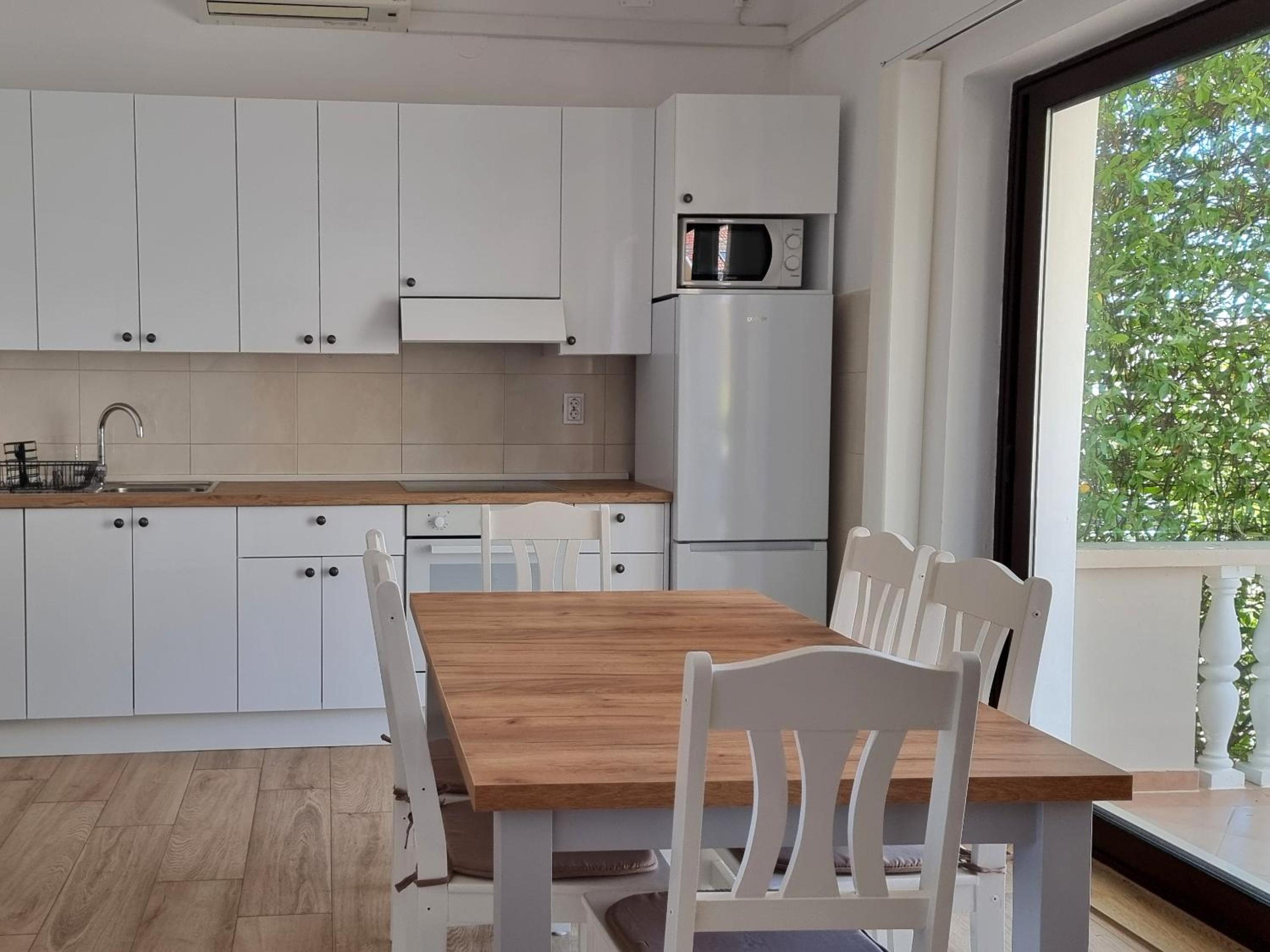 Apartman Lipotica Diklo view 5
