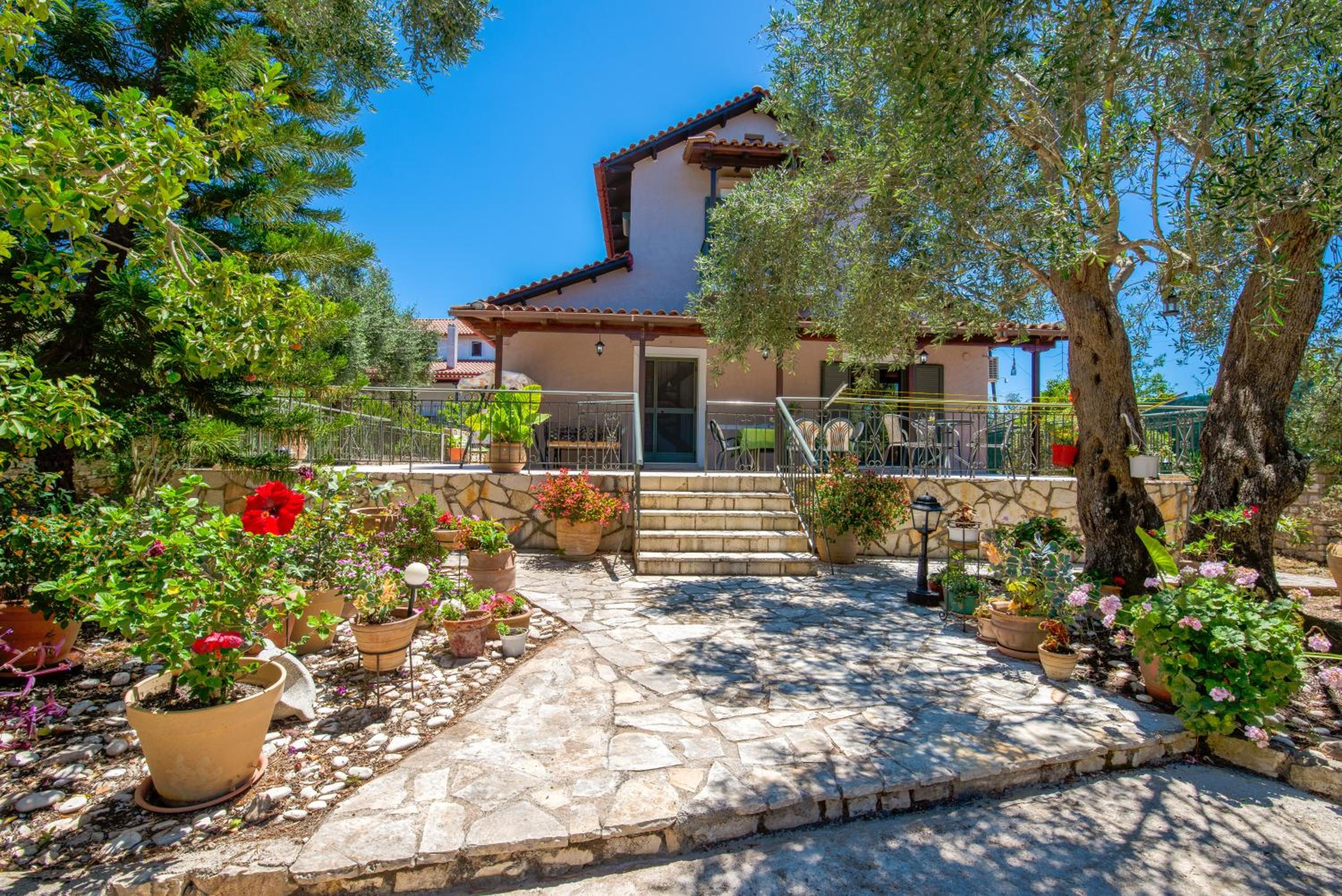 Hotel Agrielia - Image 1