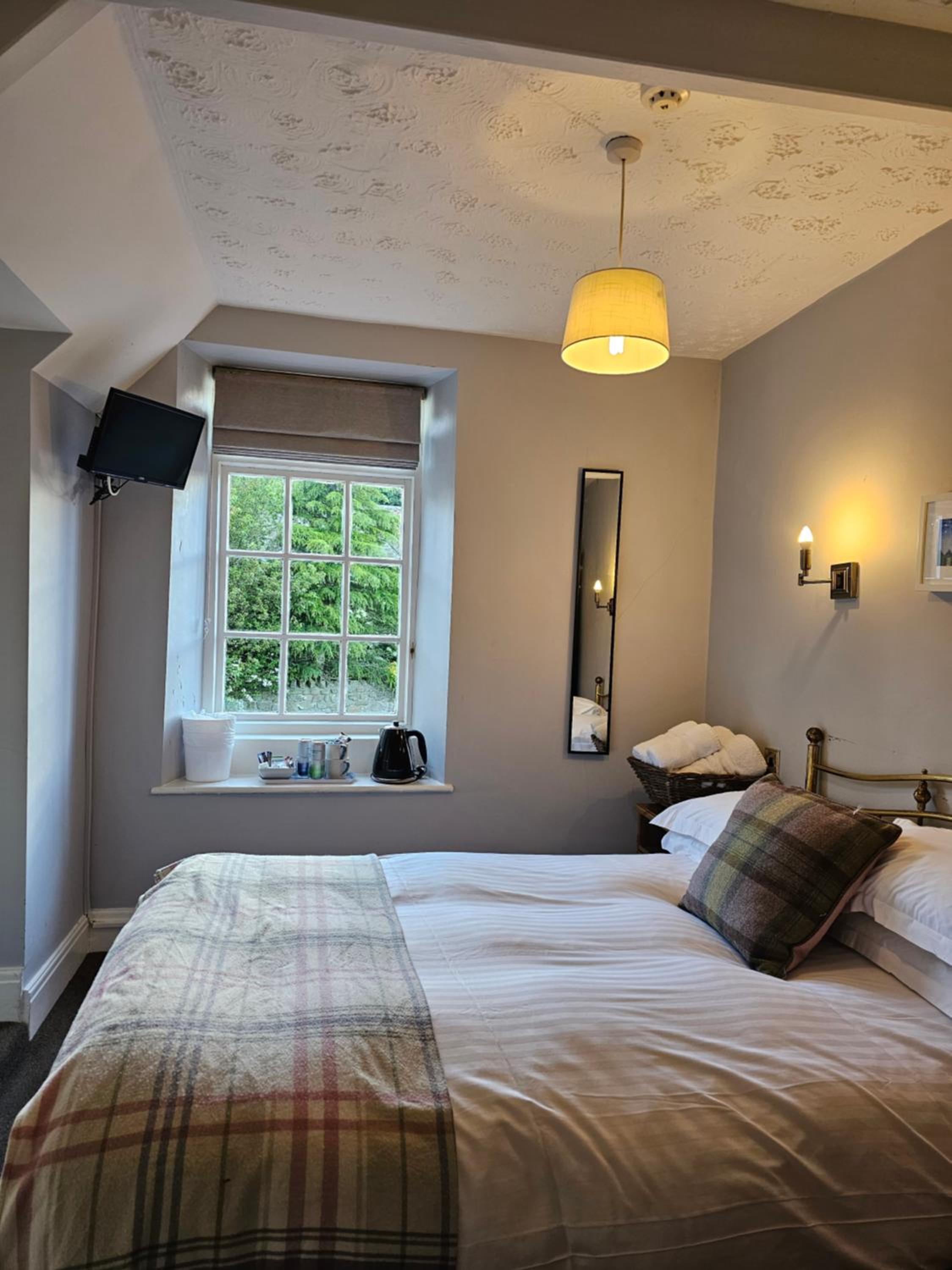The Pack Horse Inn