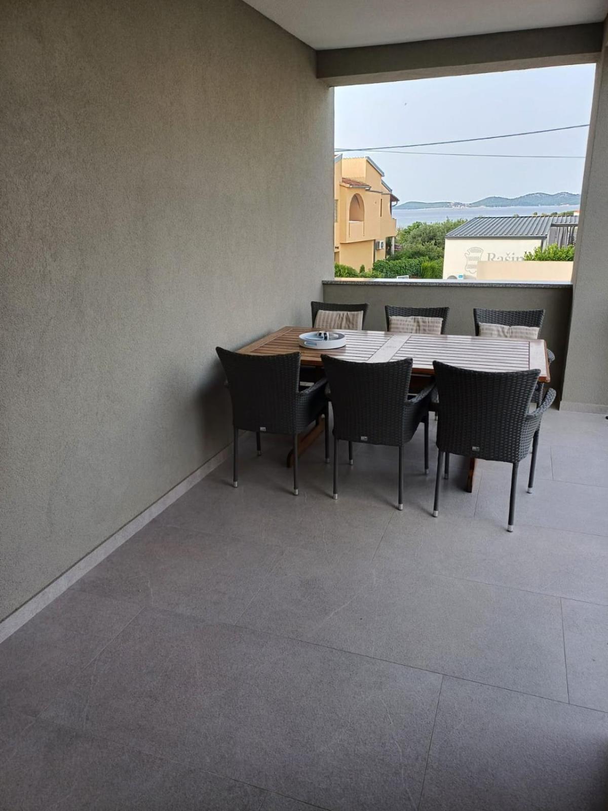 APARTMAN MAKSAN view 3