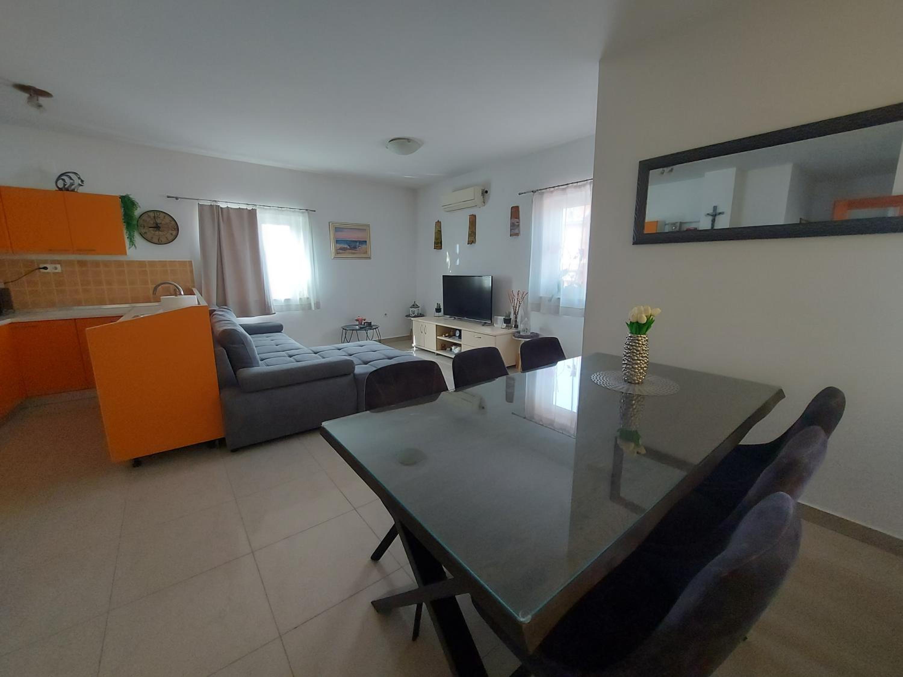 Apartment Matea