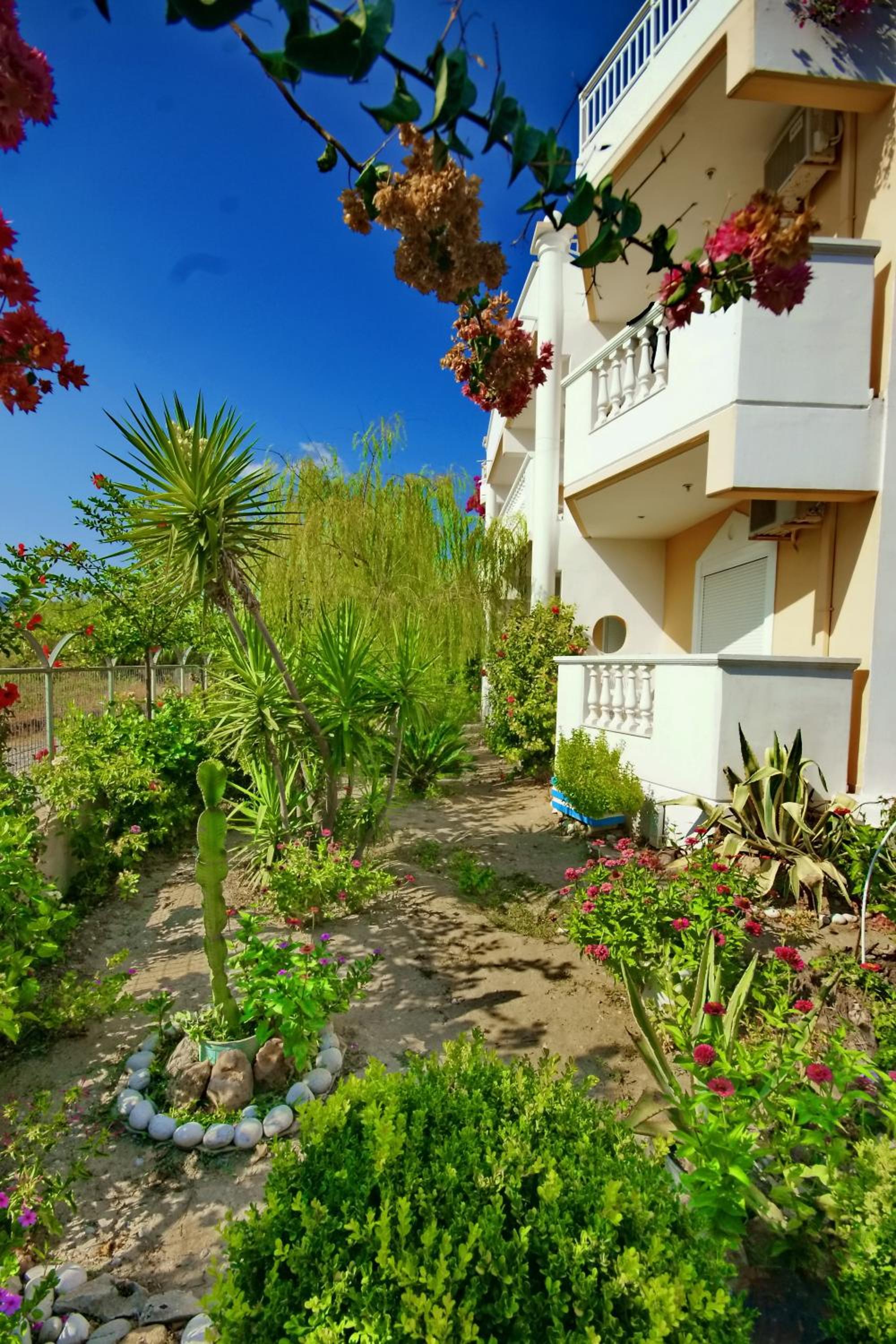 Paul's Garden Studios view 2