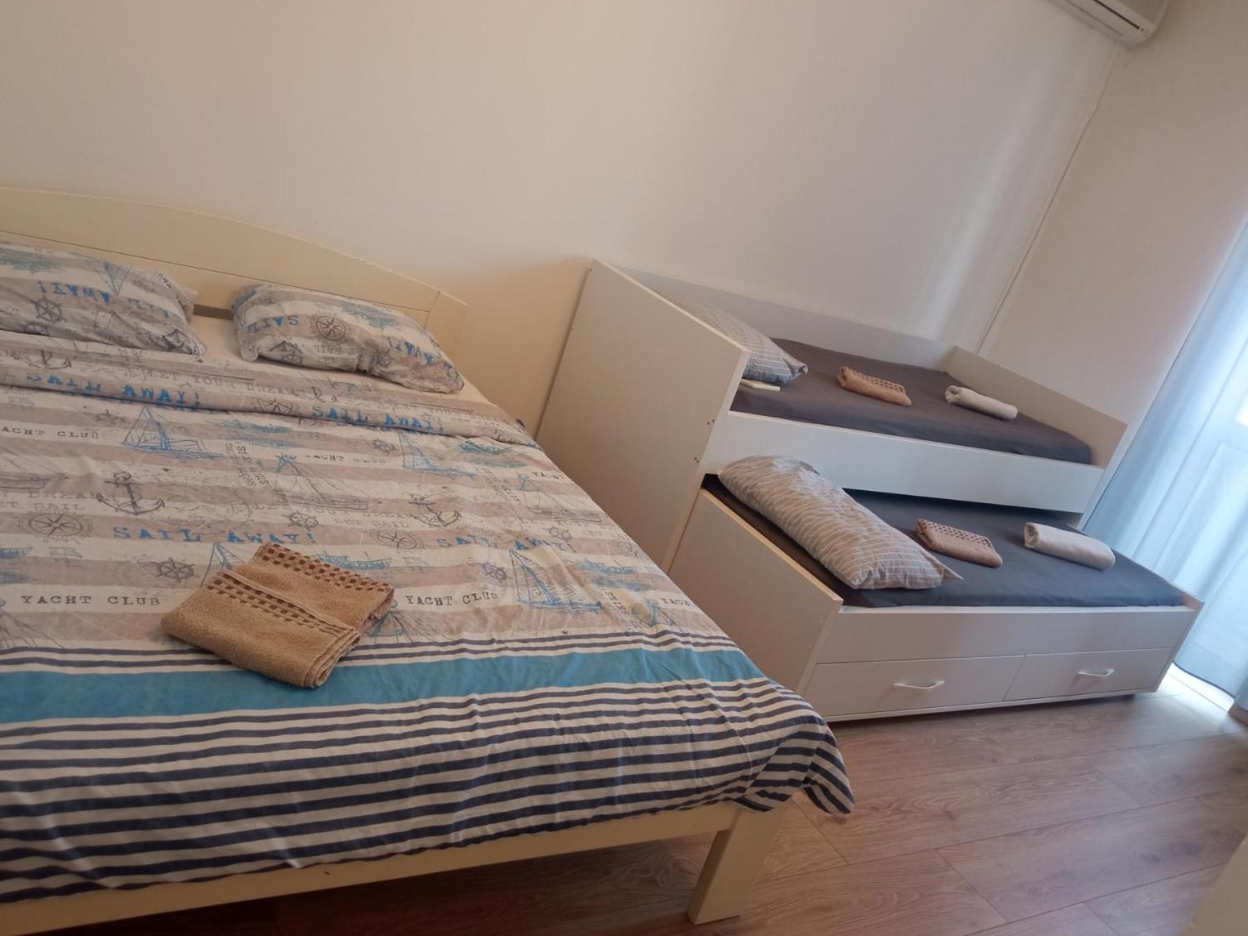 Apartman Radinovic Bar view 4