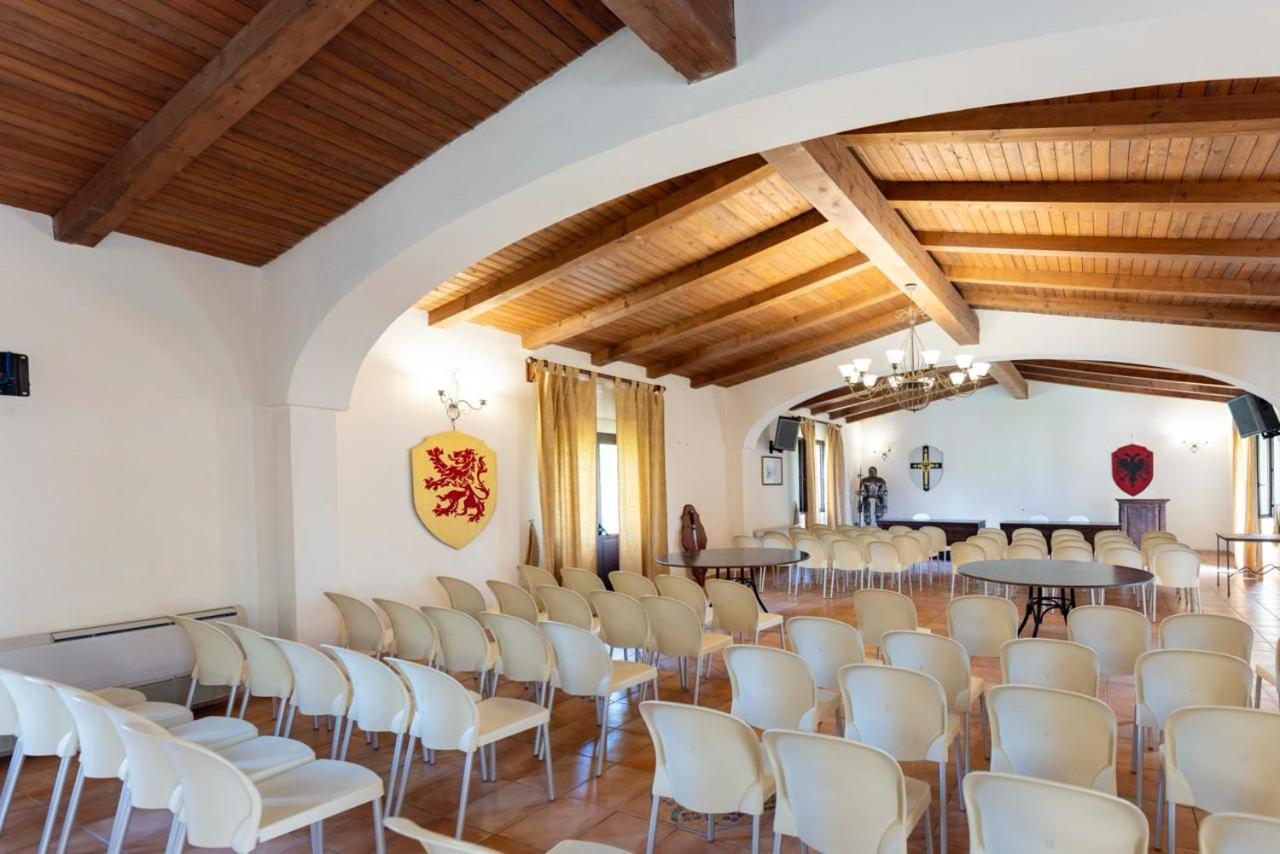 Tenuta Santicuti