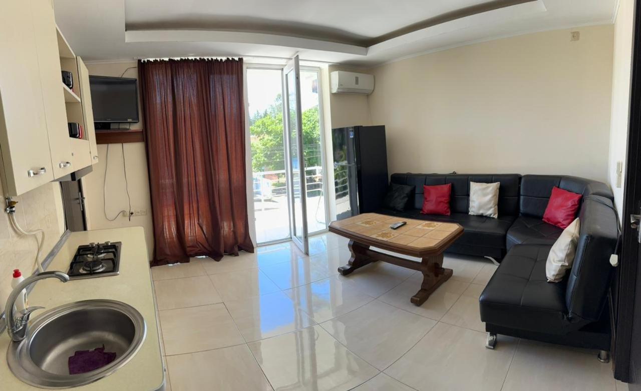 Lali view 3