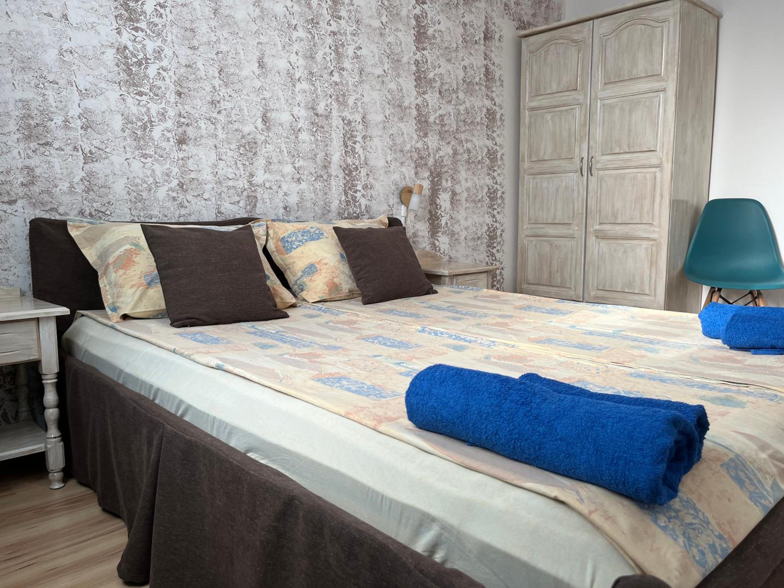 Paunovi Guest House