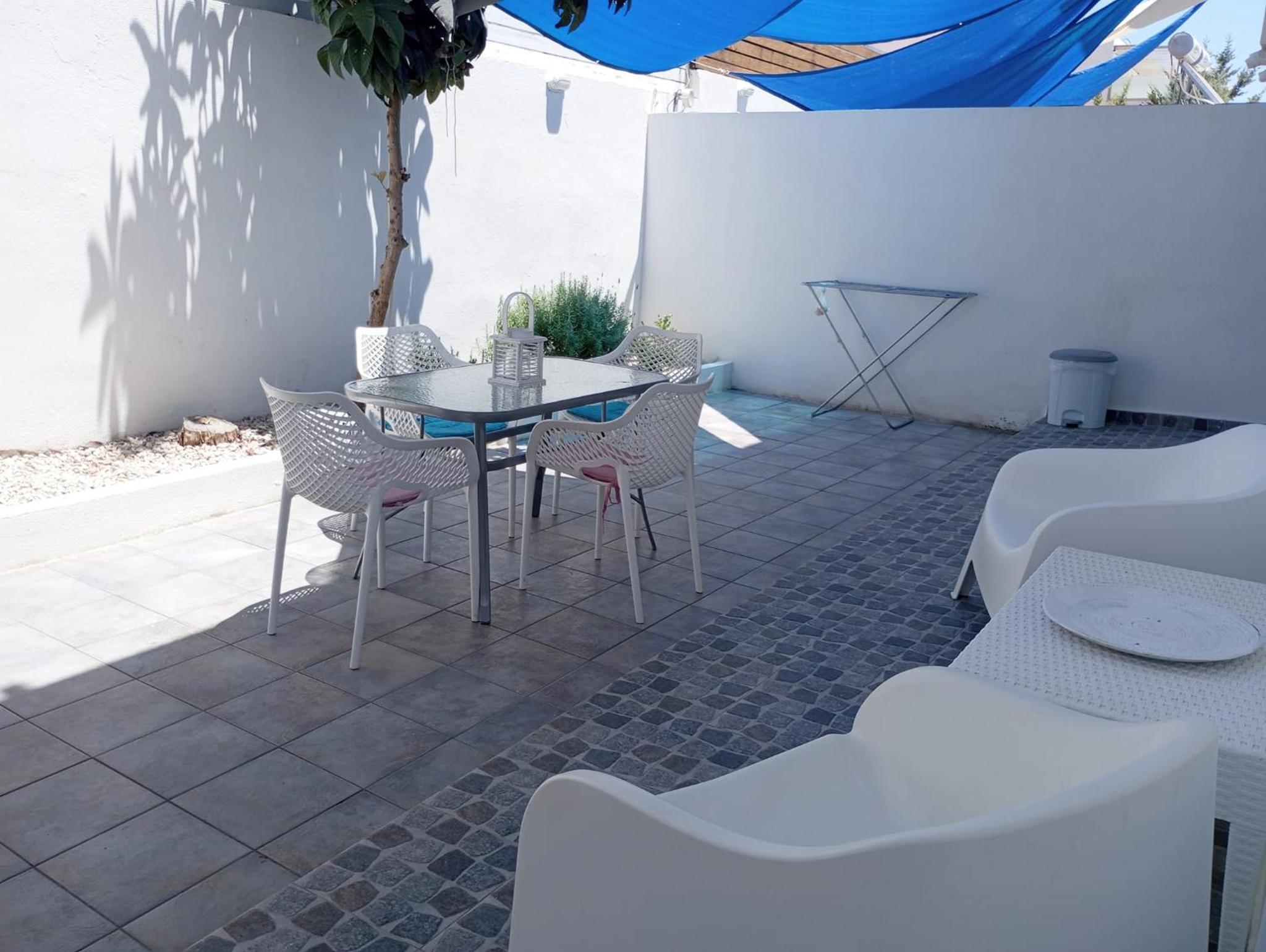 Olga Studios Apartment