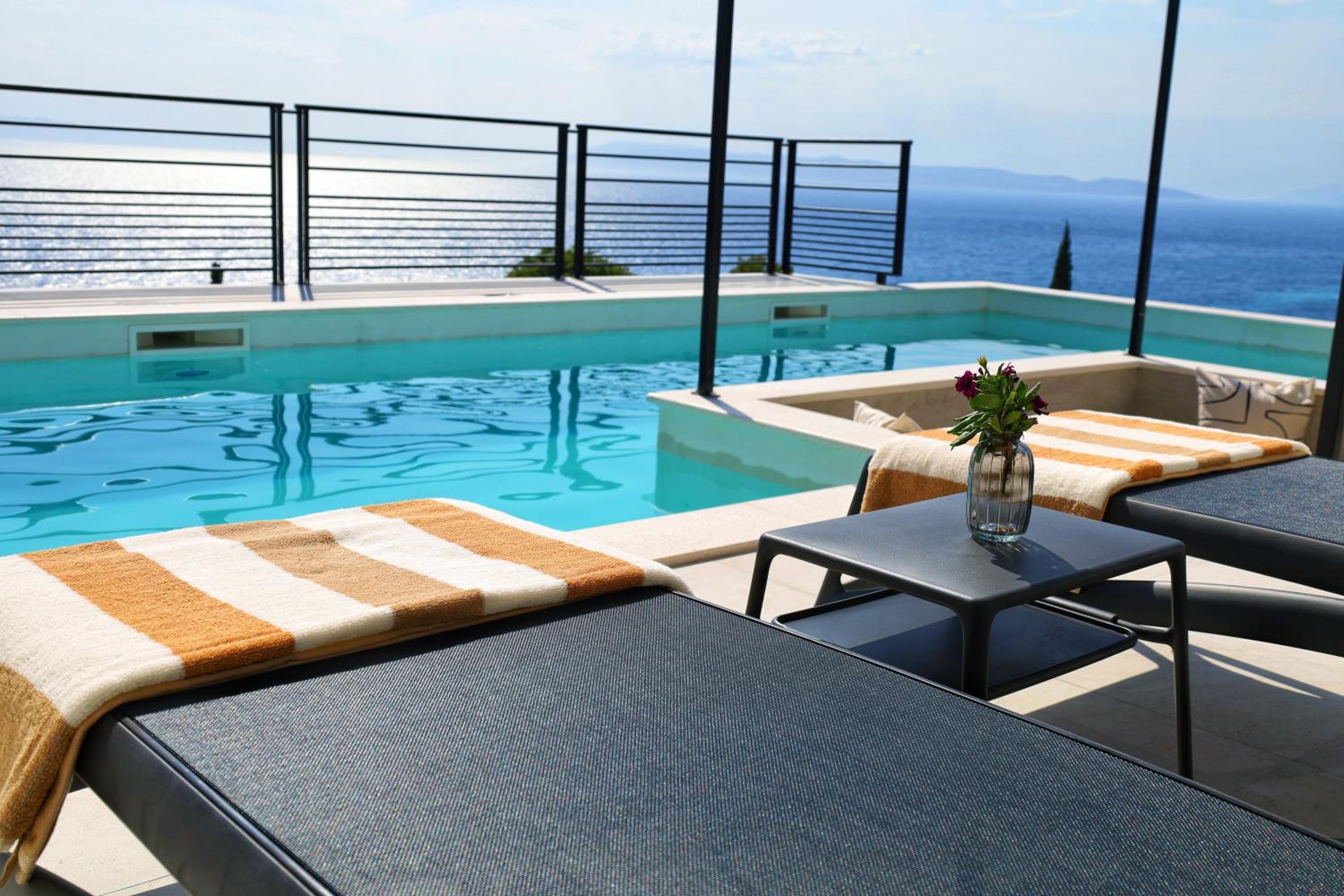 Hotel Holiday Home Dioniz