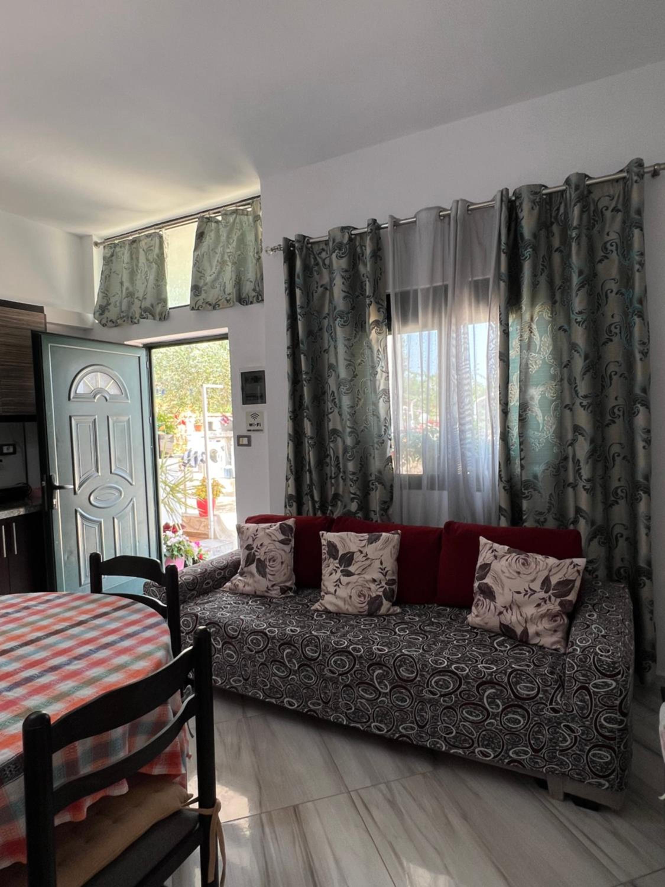 Apartment Erjon