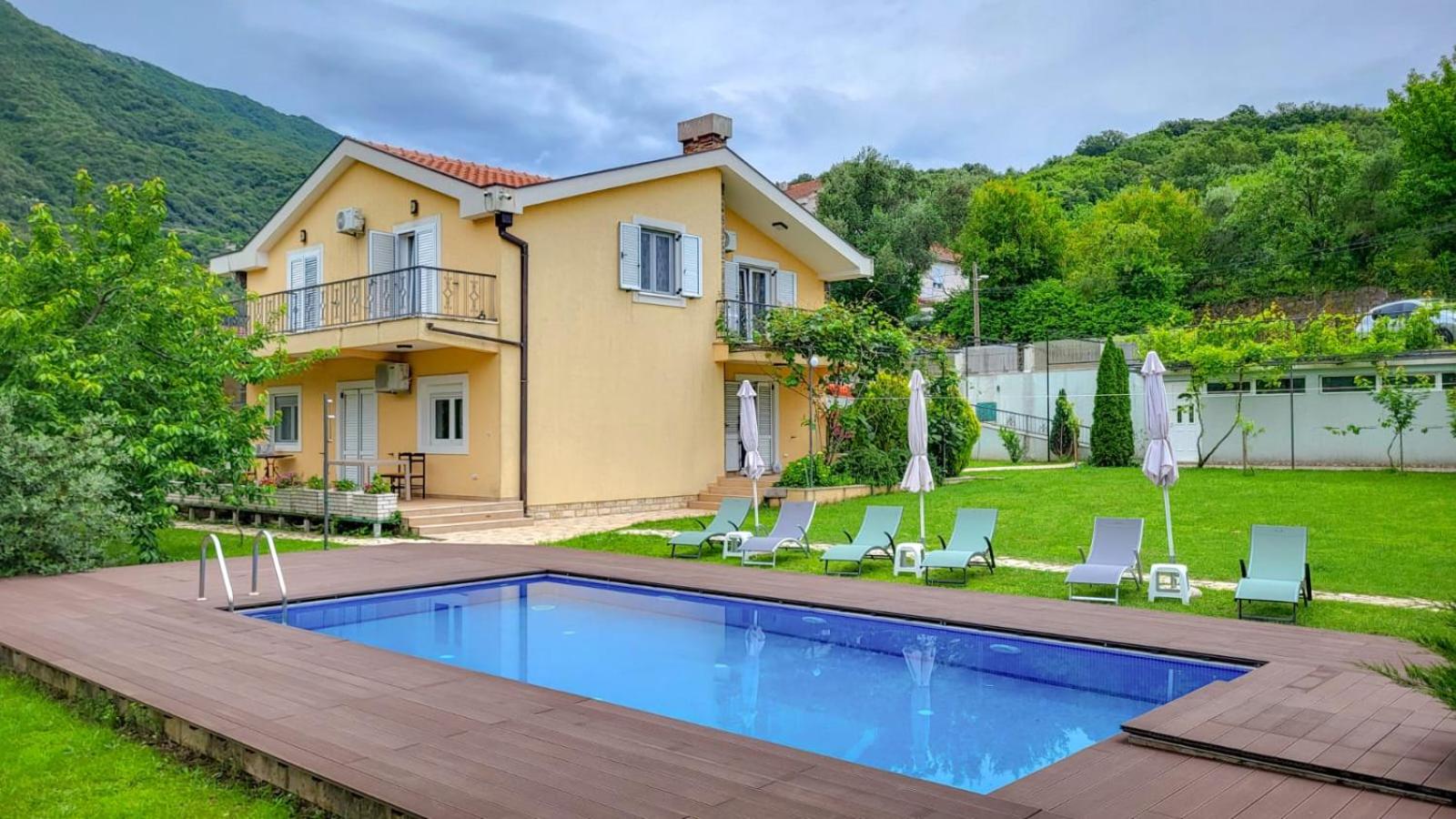 Hotel Villa, pool and relax for 12 persons - Image 1