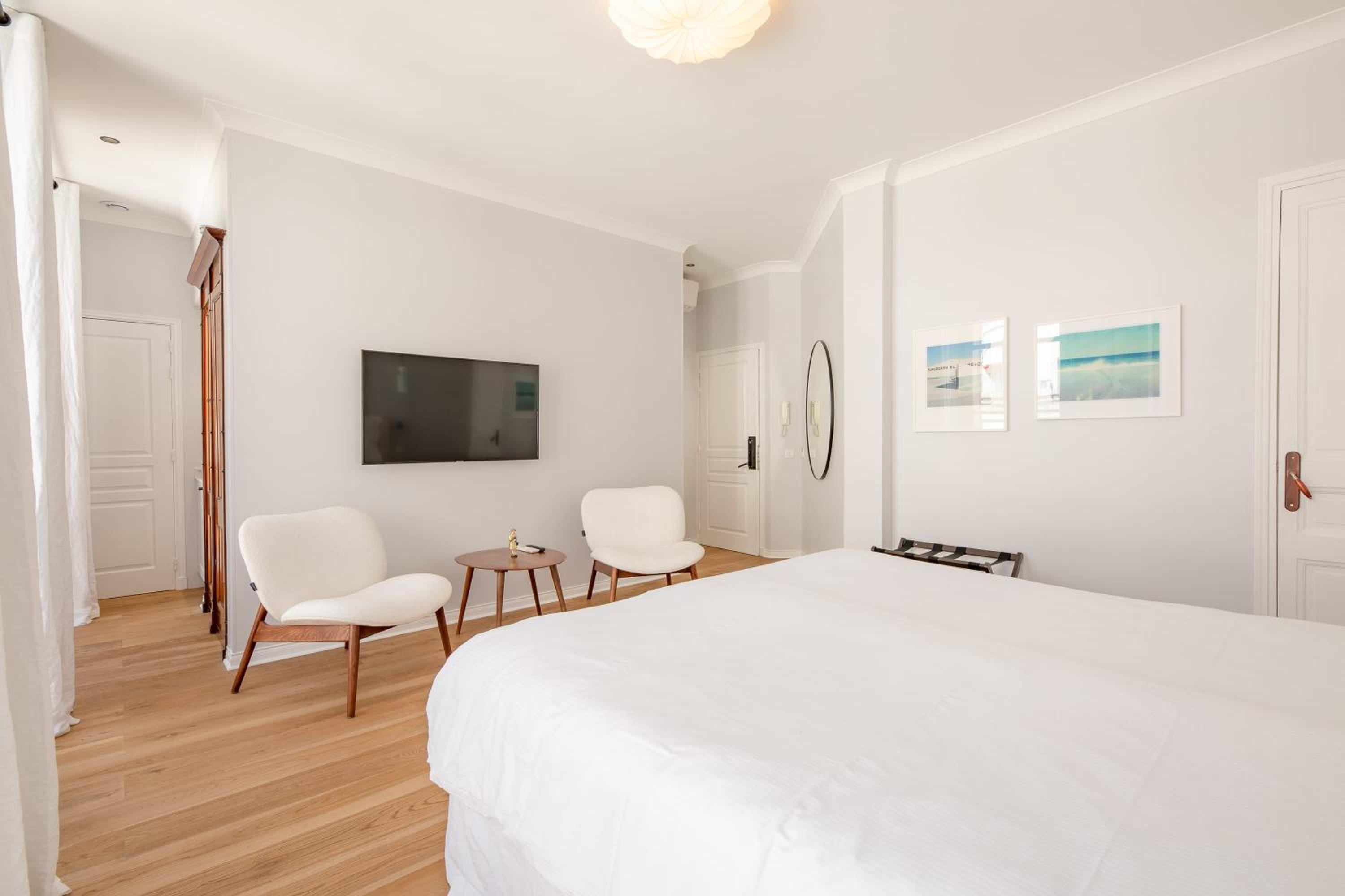 La Guitare 31 - Nice, modern studio in center of Cannes, right behind Grand Hotel