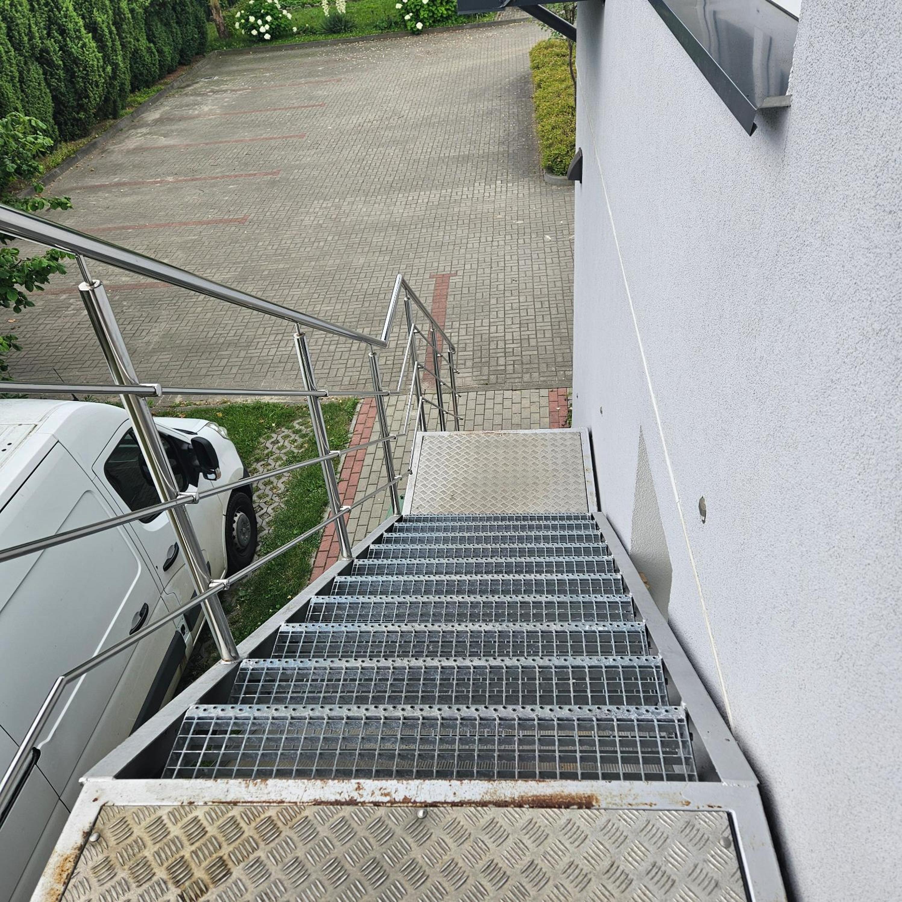 Apartament 112